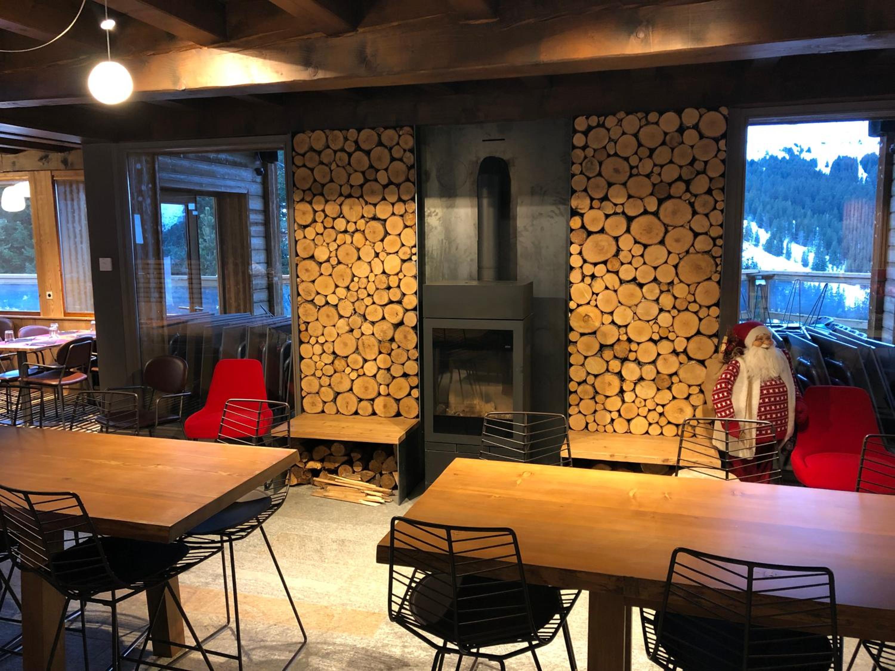 restaurant