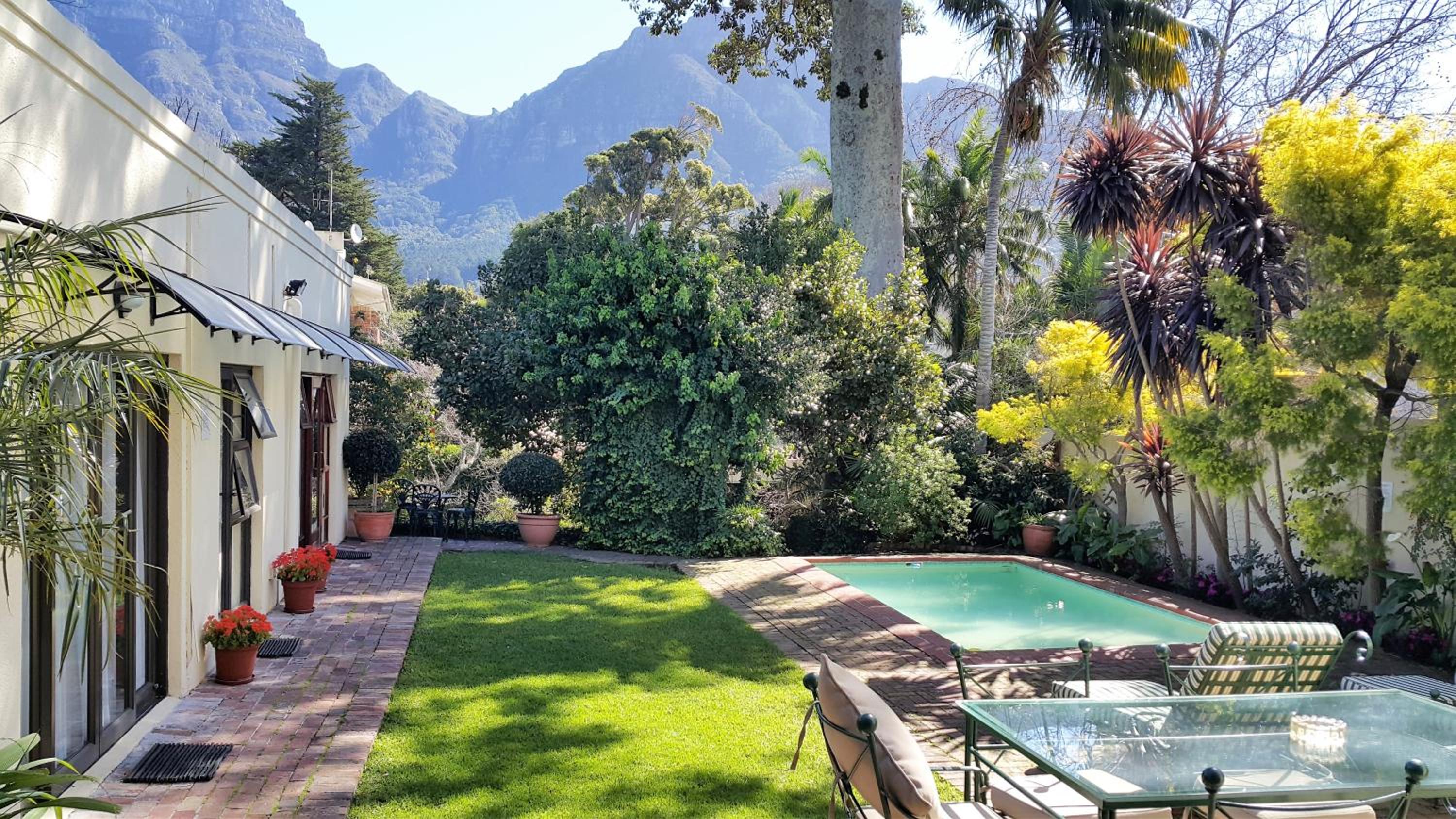 Riversong Guest House