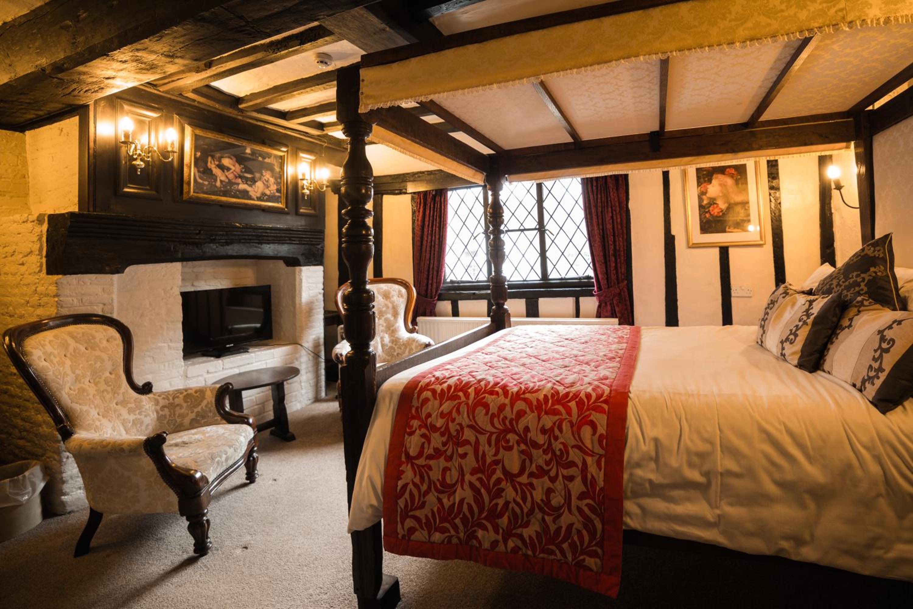 The Mermaid Inn 86