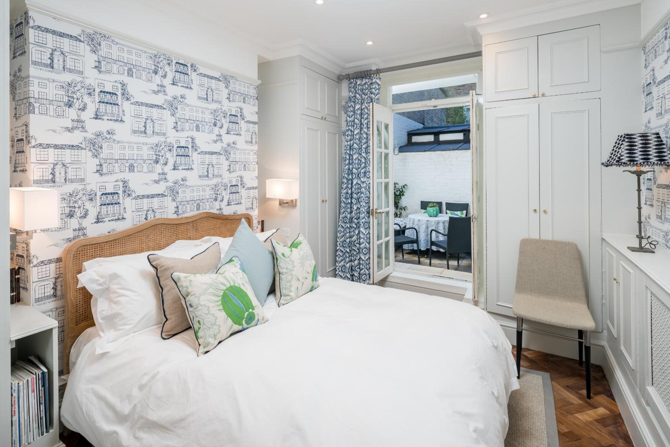 Cozy flat with patio in the Heart of Pimlico