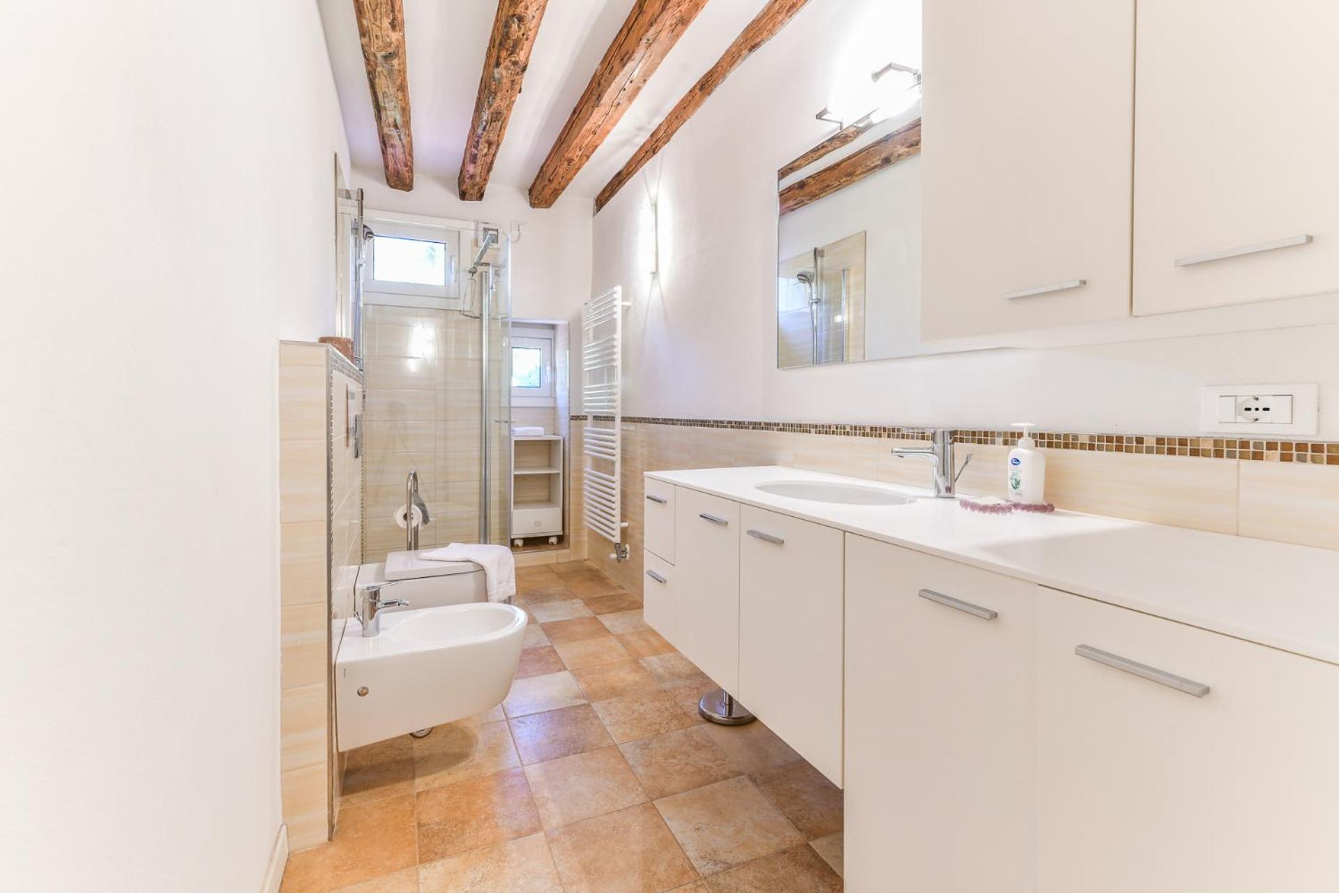 Mimosa Apartment