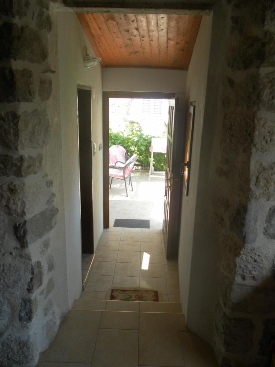 Photo 43