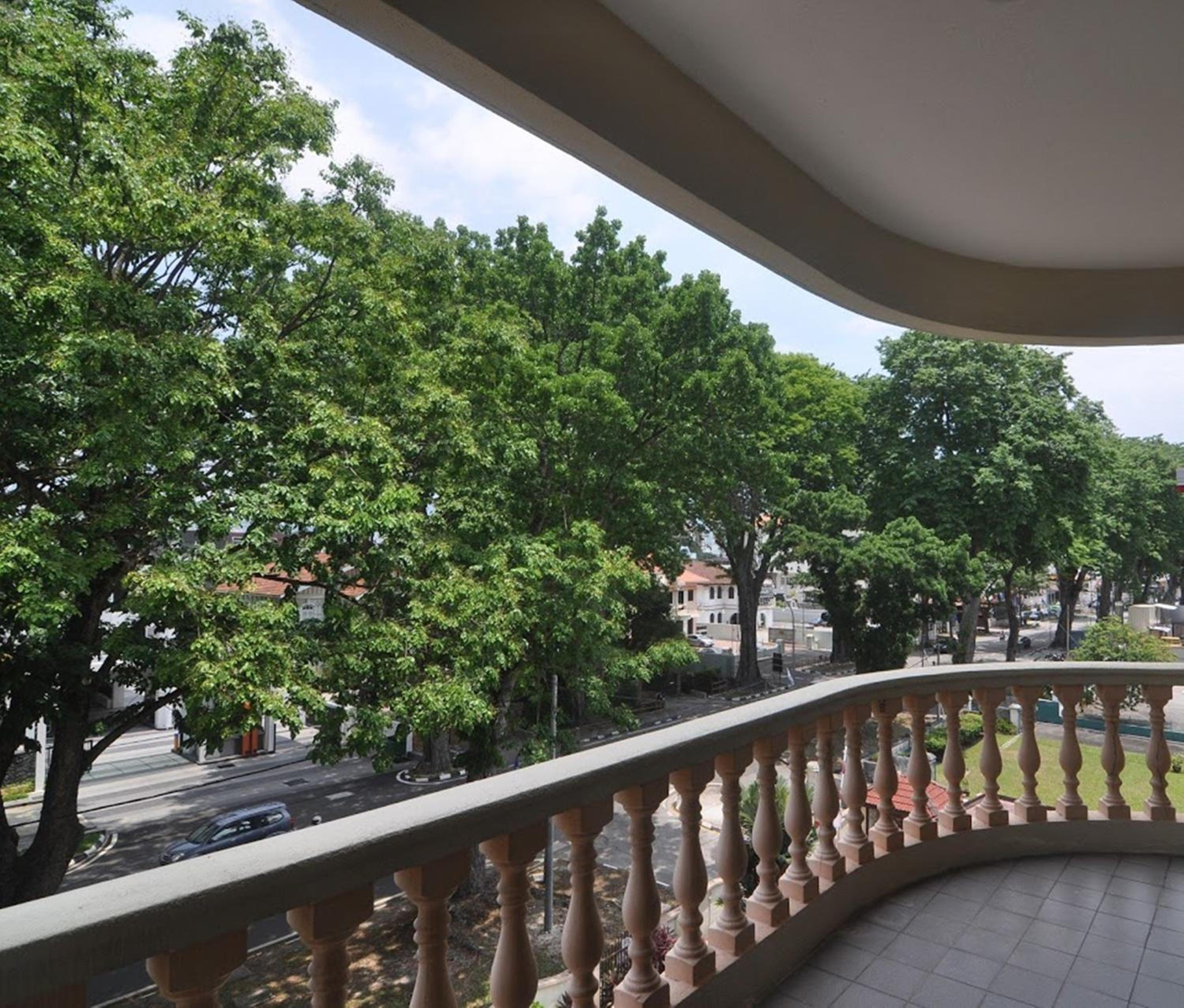 Noble Villa Apartment photo 8