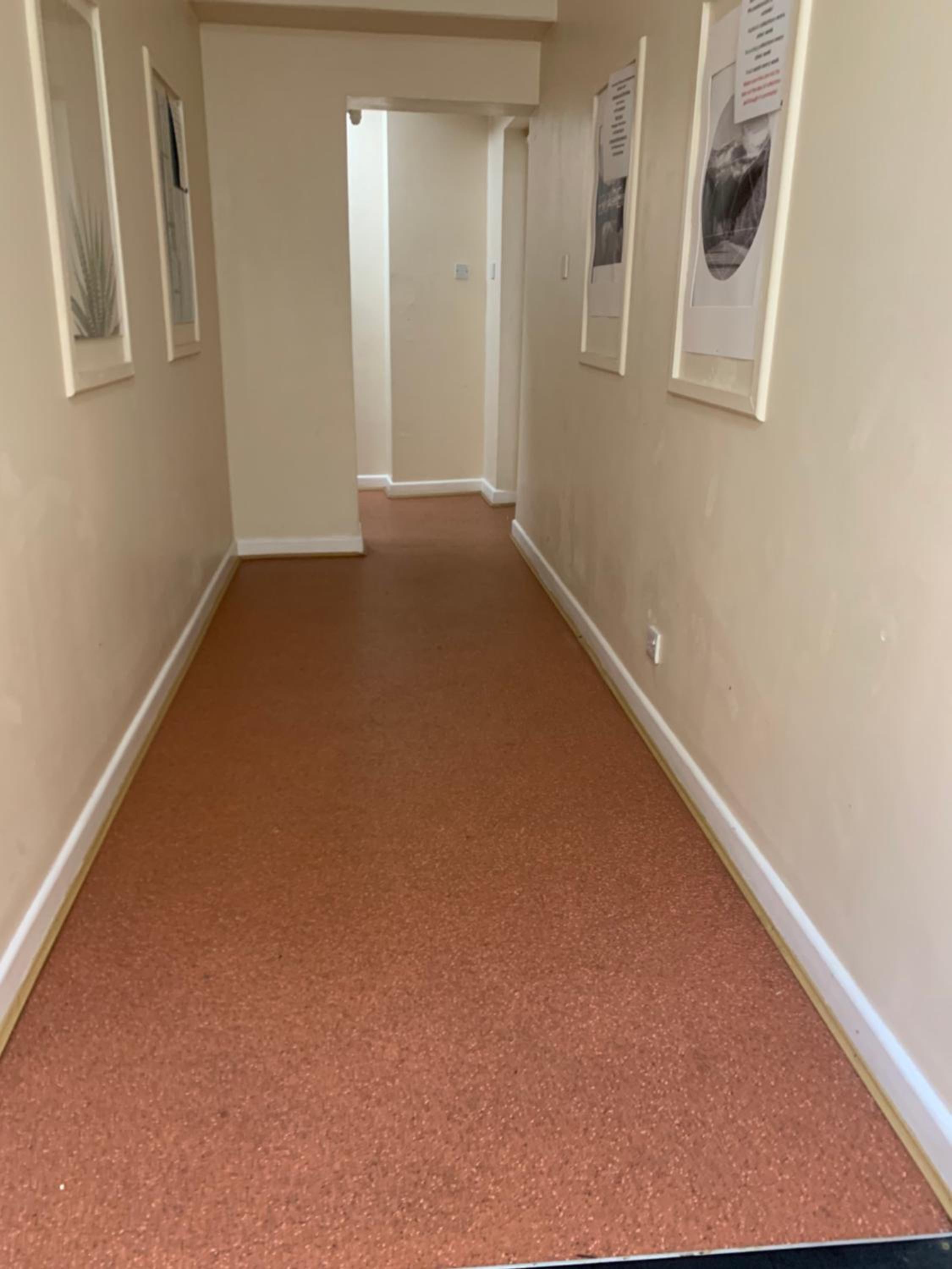 Stroud Vacations - Cotswold Valley Aparthotel - Property Image 9