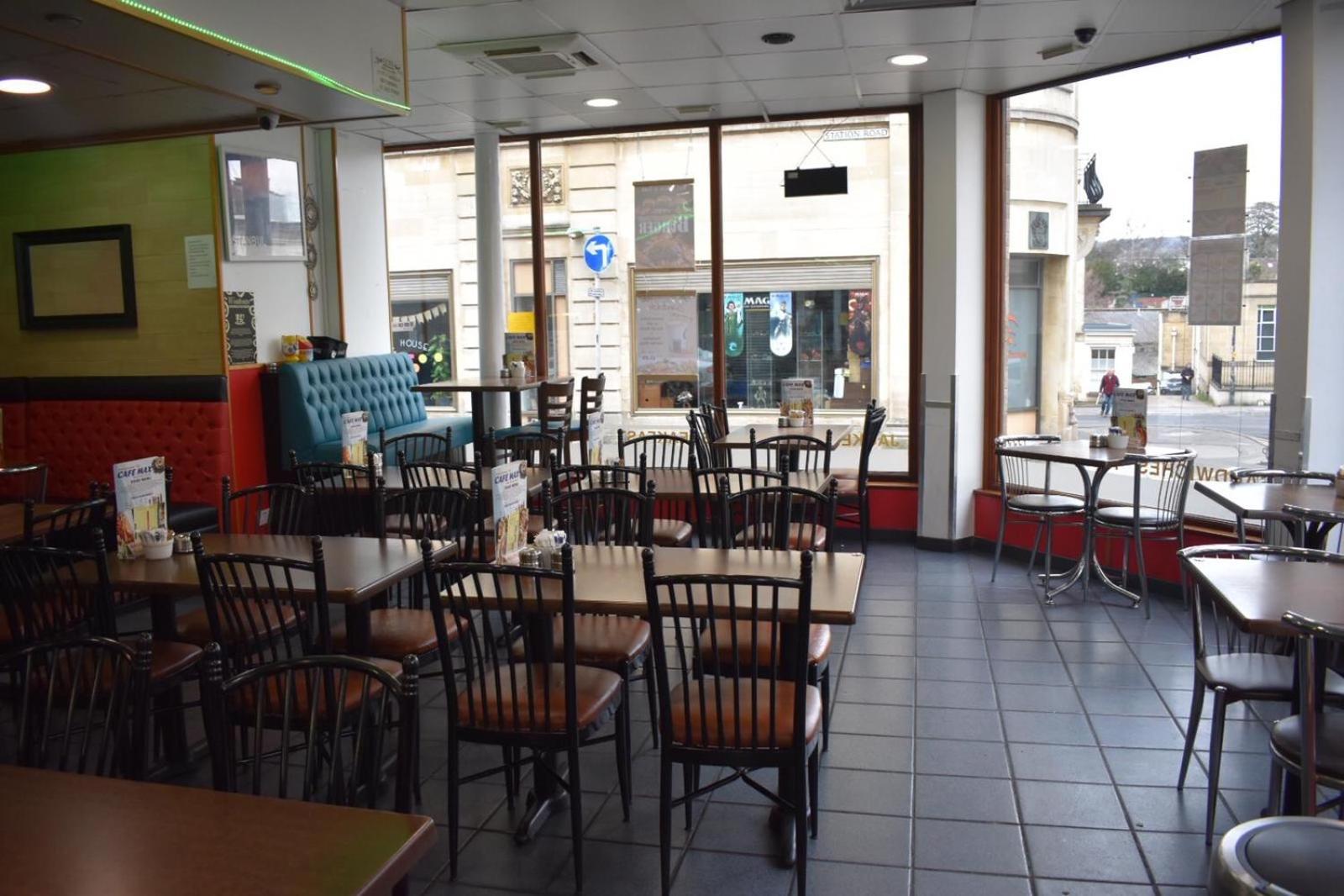 Stroud Vacations - Cotswold Valley Aparthotel - Property Image 11