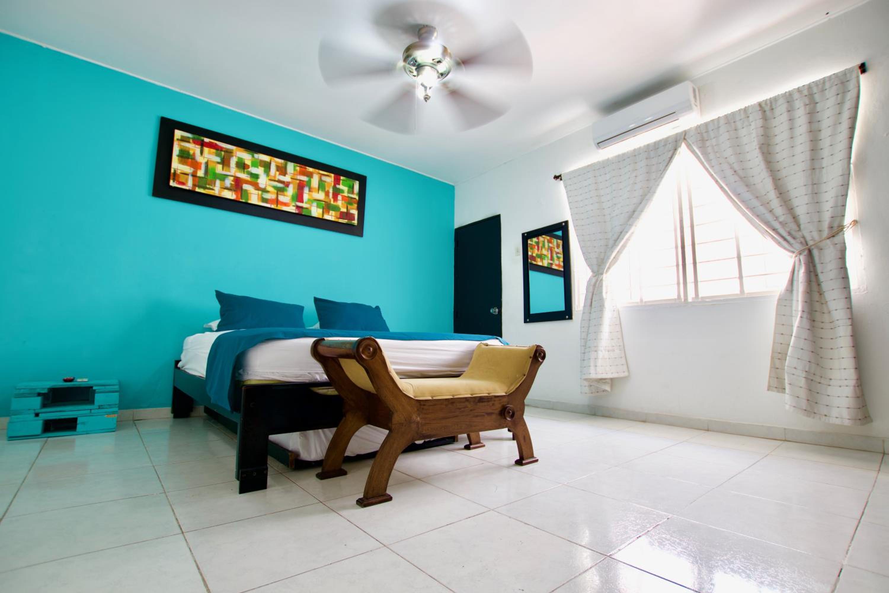 QuillaHost Tropical Apartment
