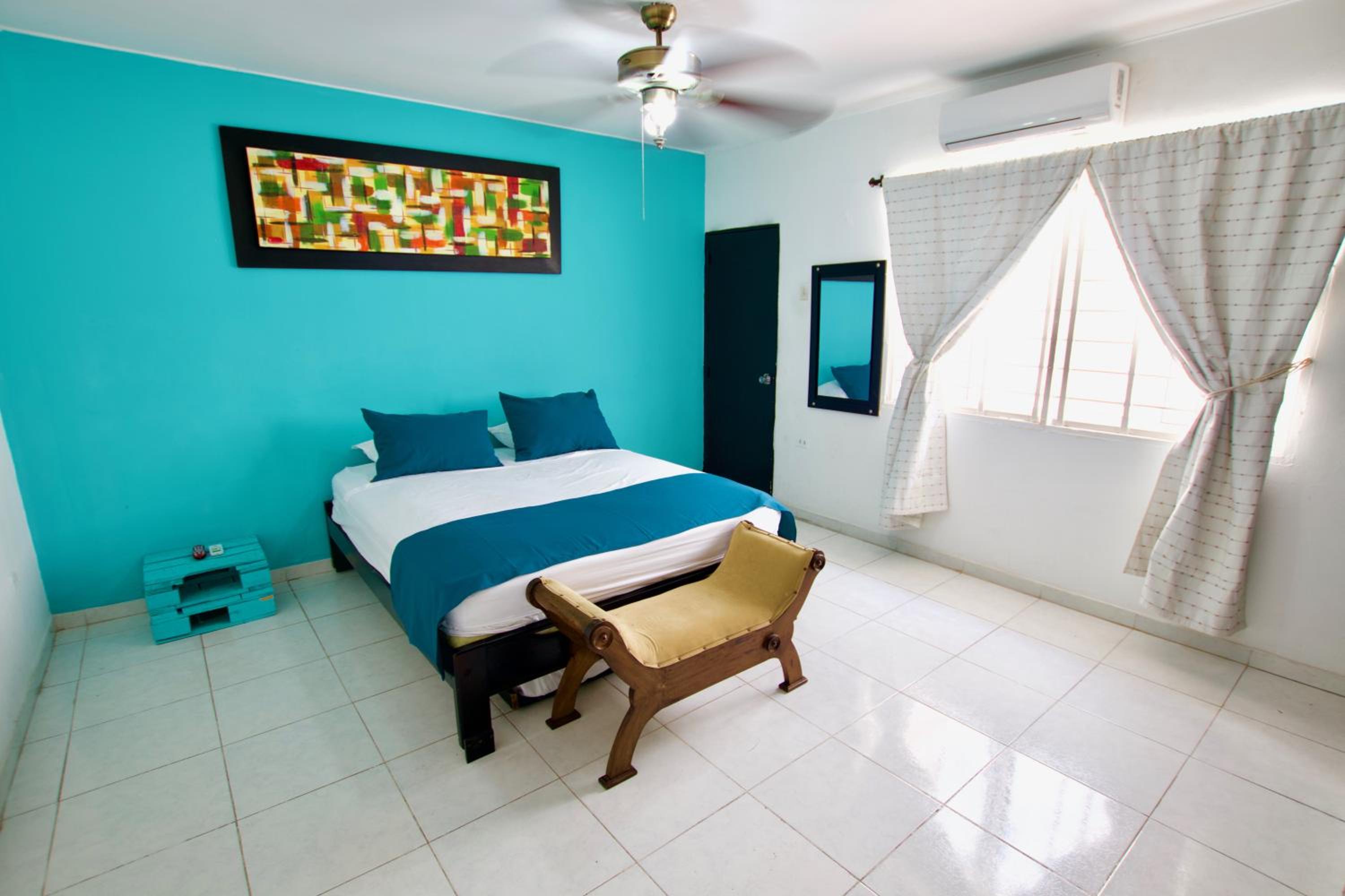 QuillaHost Tropical Apartment