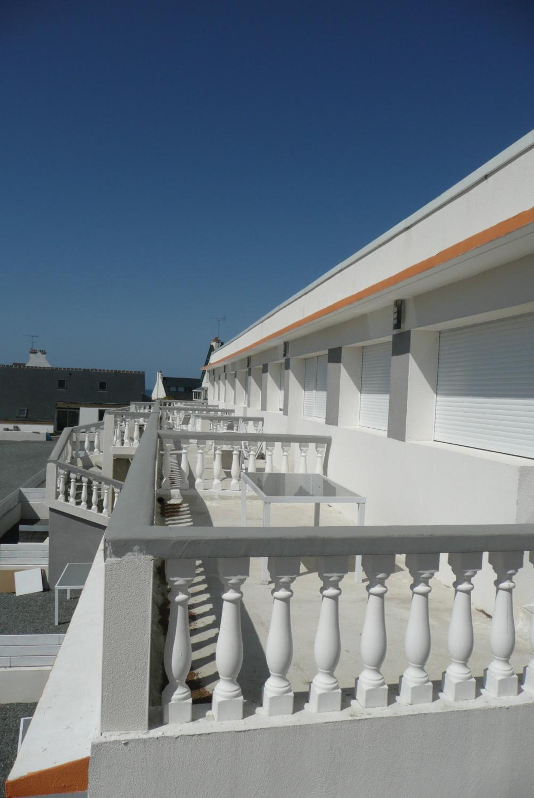 balcony