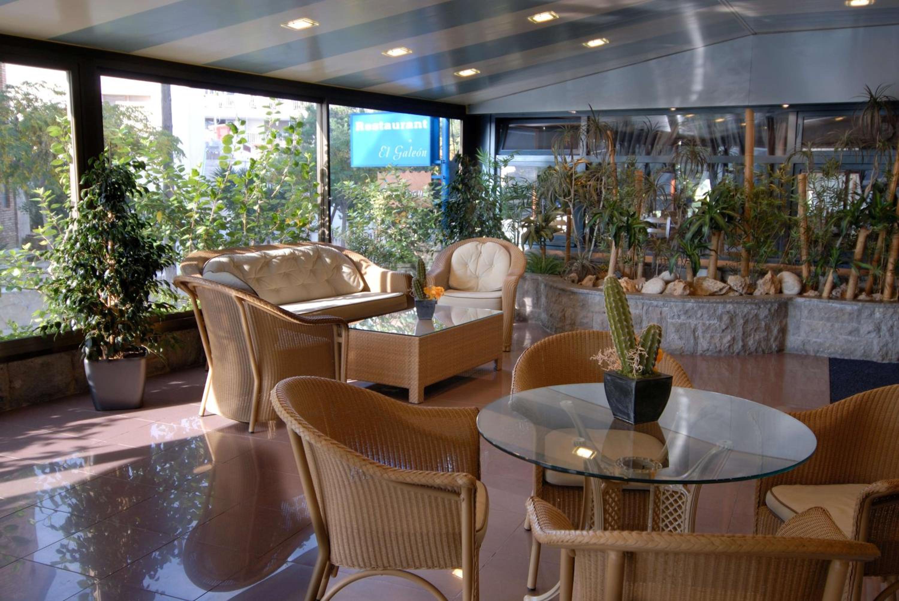 Barcelona Vacations - Best Western Hotel Mediterraneo - Property Image 62