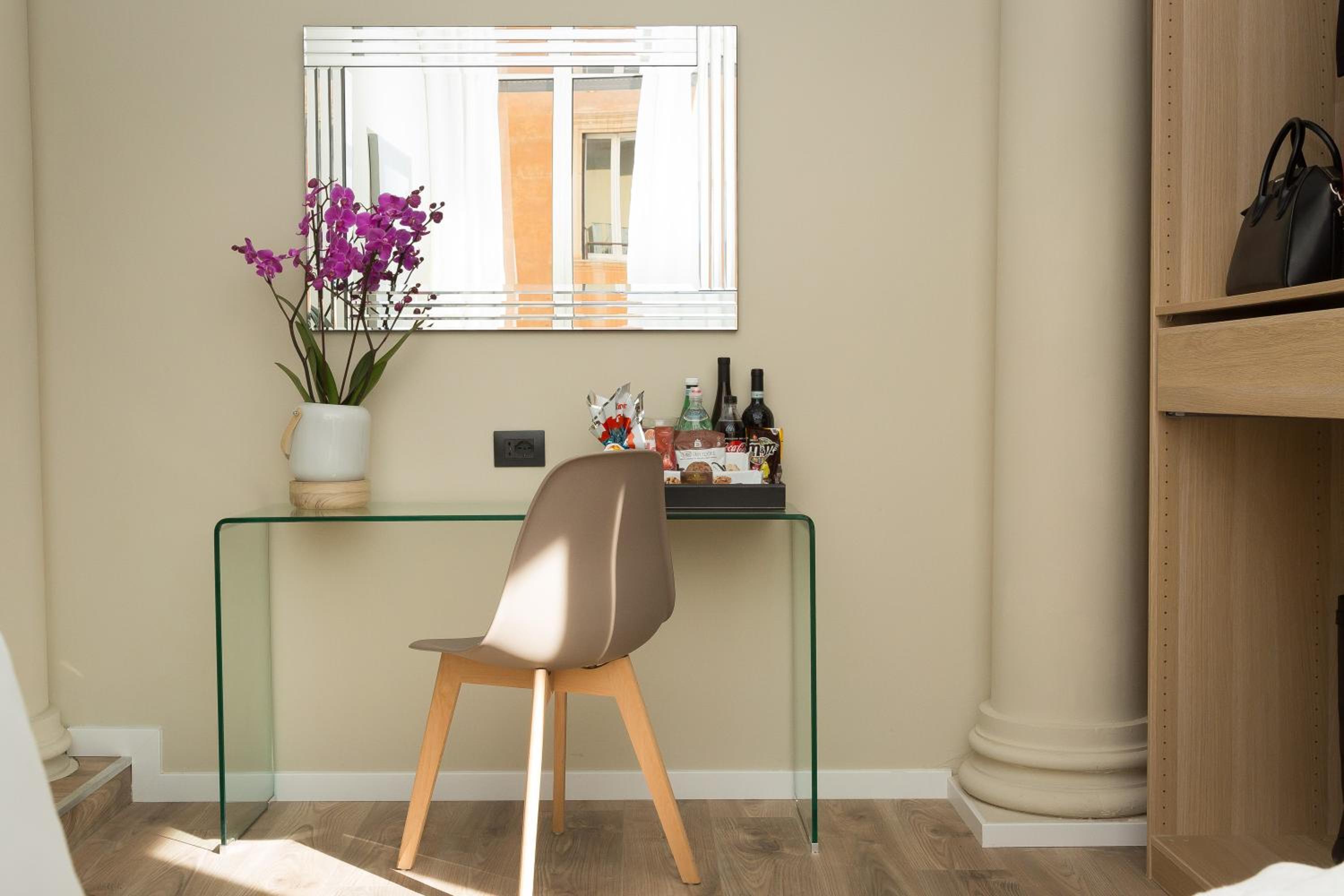 126 Gracchi Suites