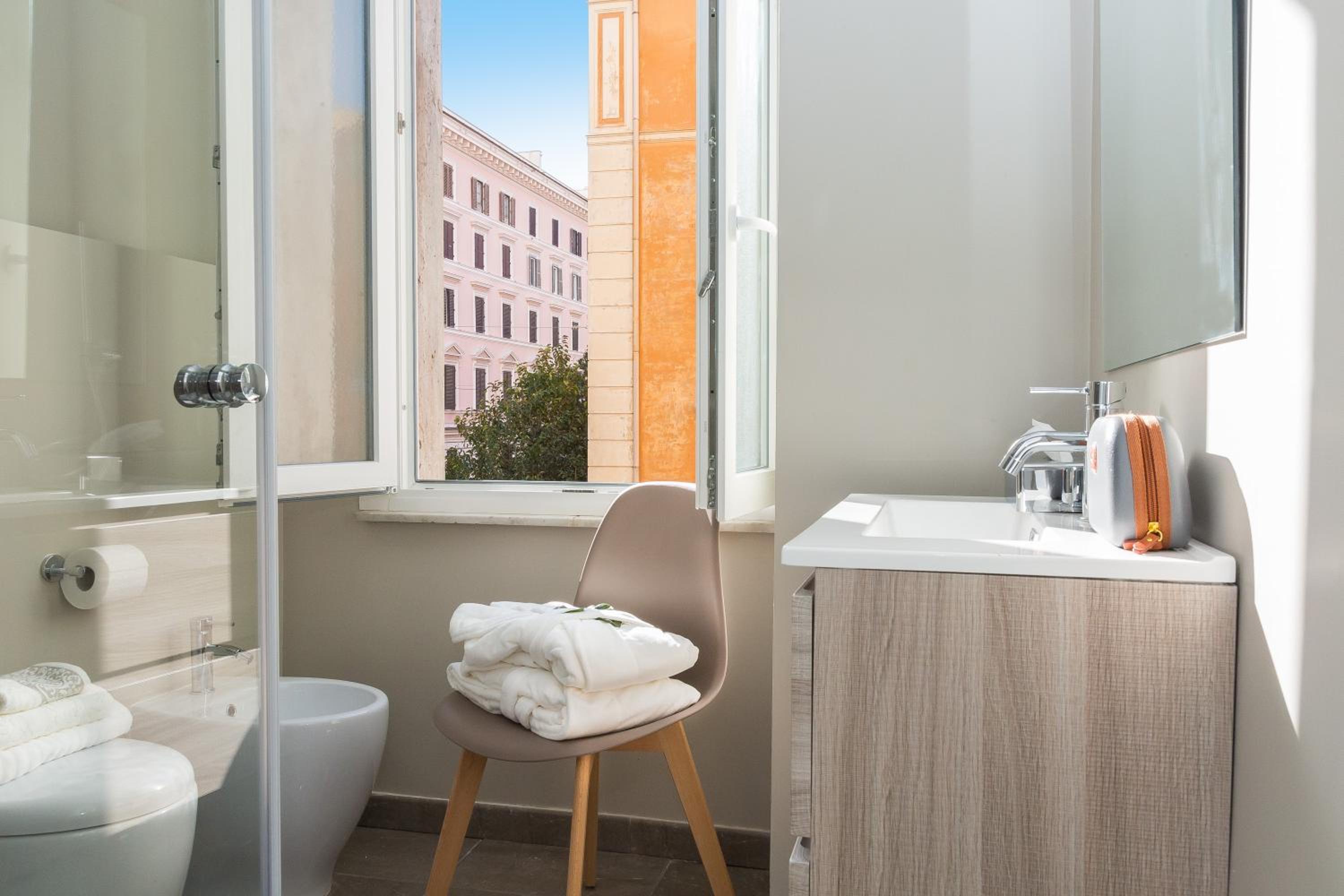 126 Gracchi Suites