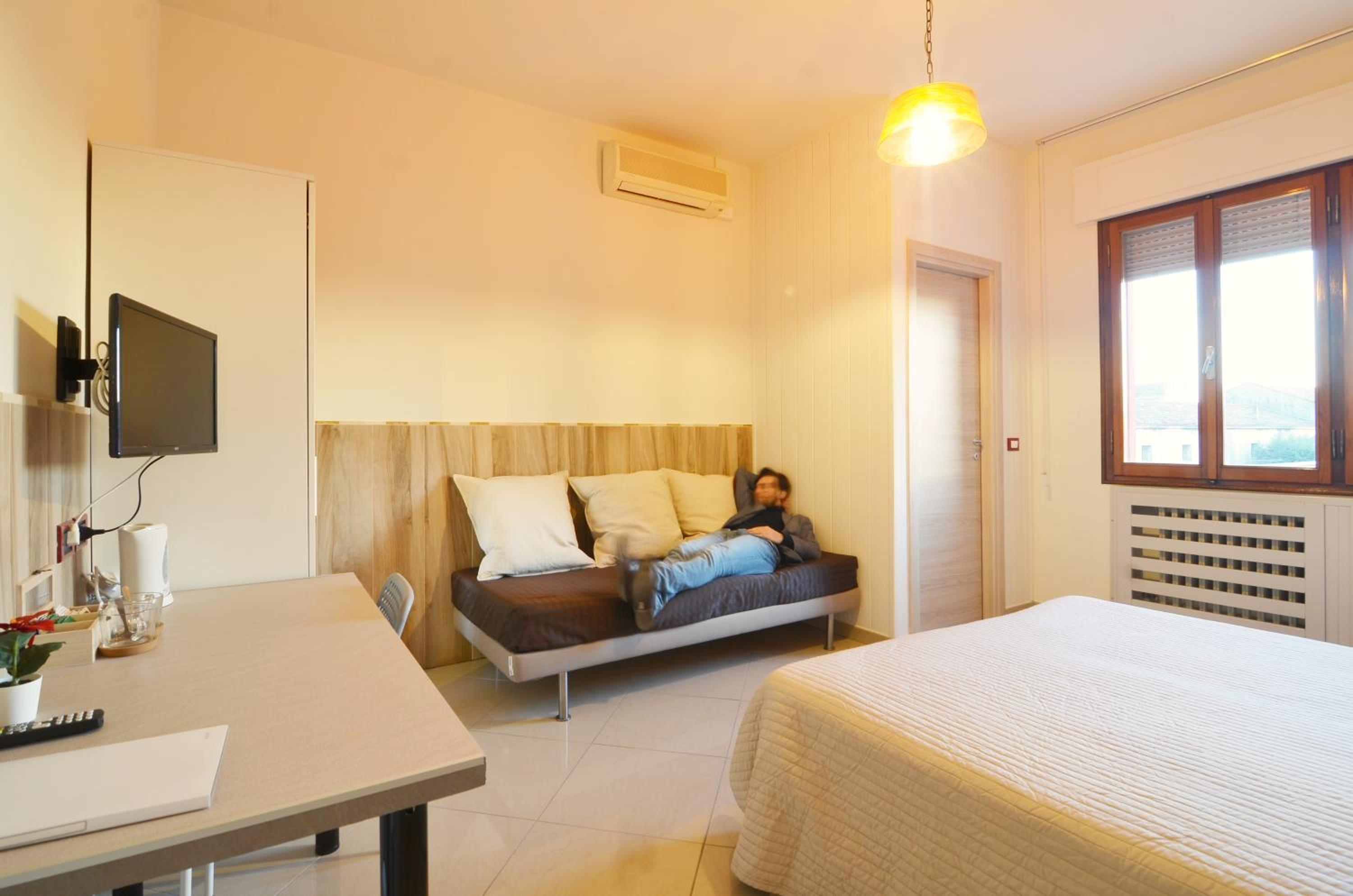hotel room