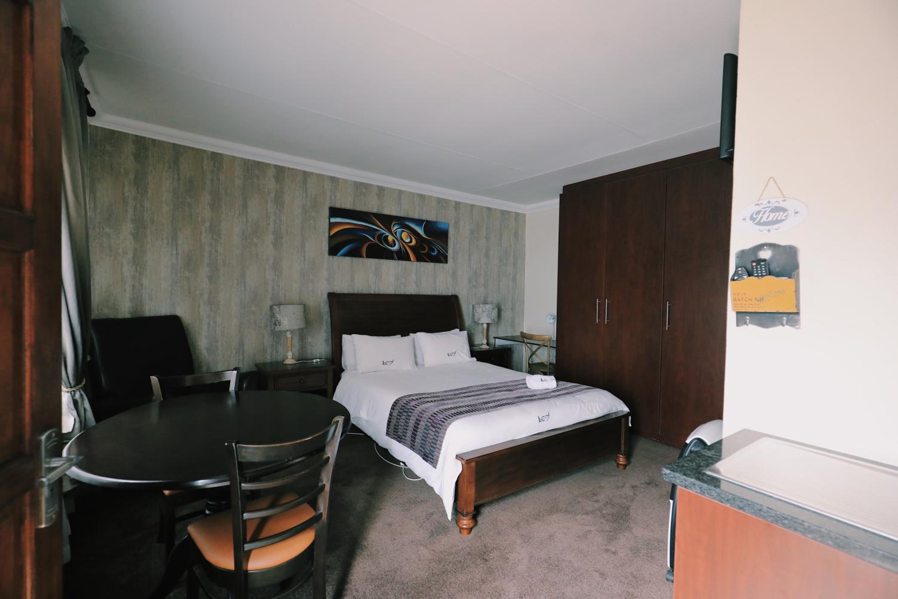 Ledumo Guest lodge