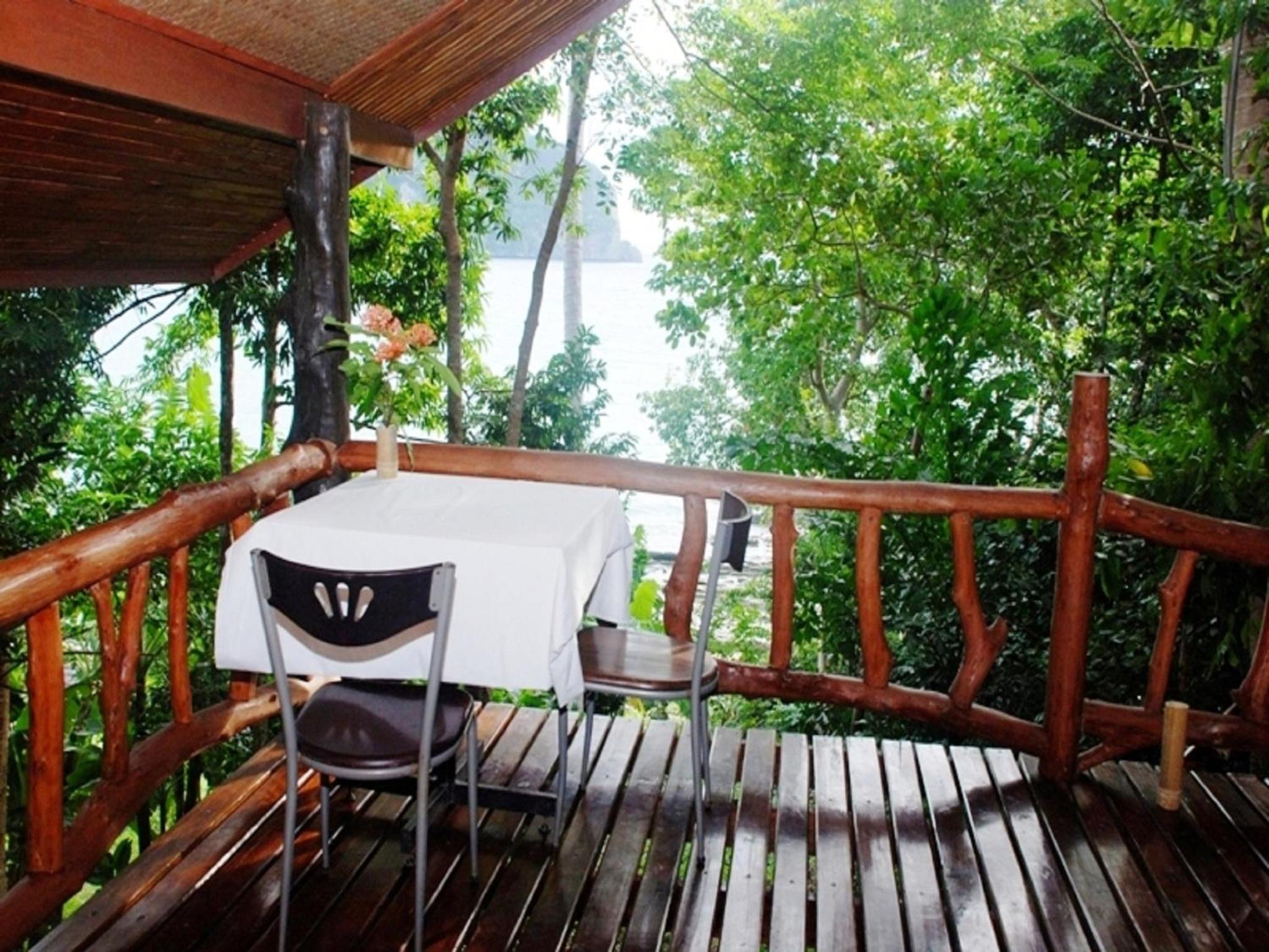 Phi Phi Sunset Bay Resort