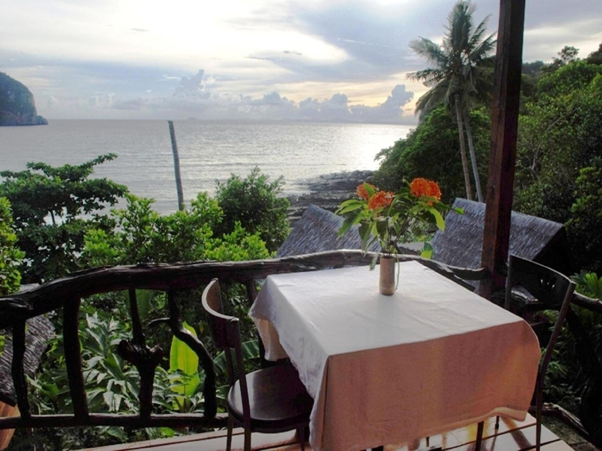 Phi Phi Sunset Bay Resort