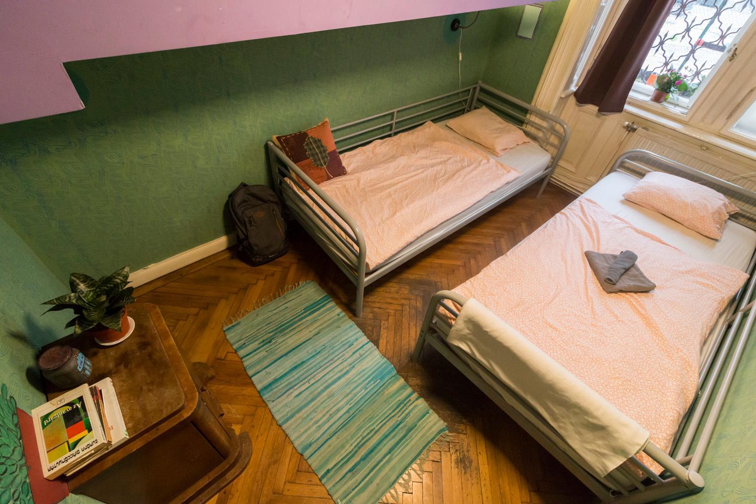 Baroque Hostel & Coworking