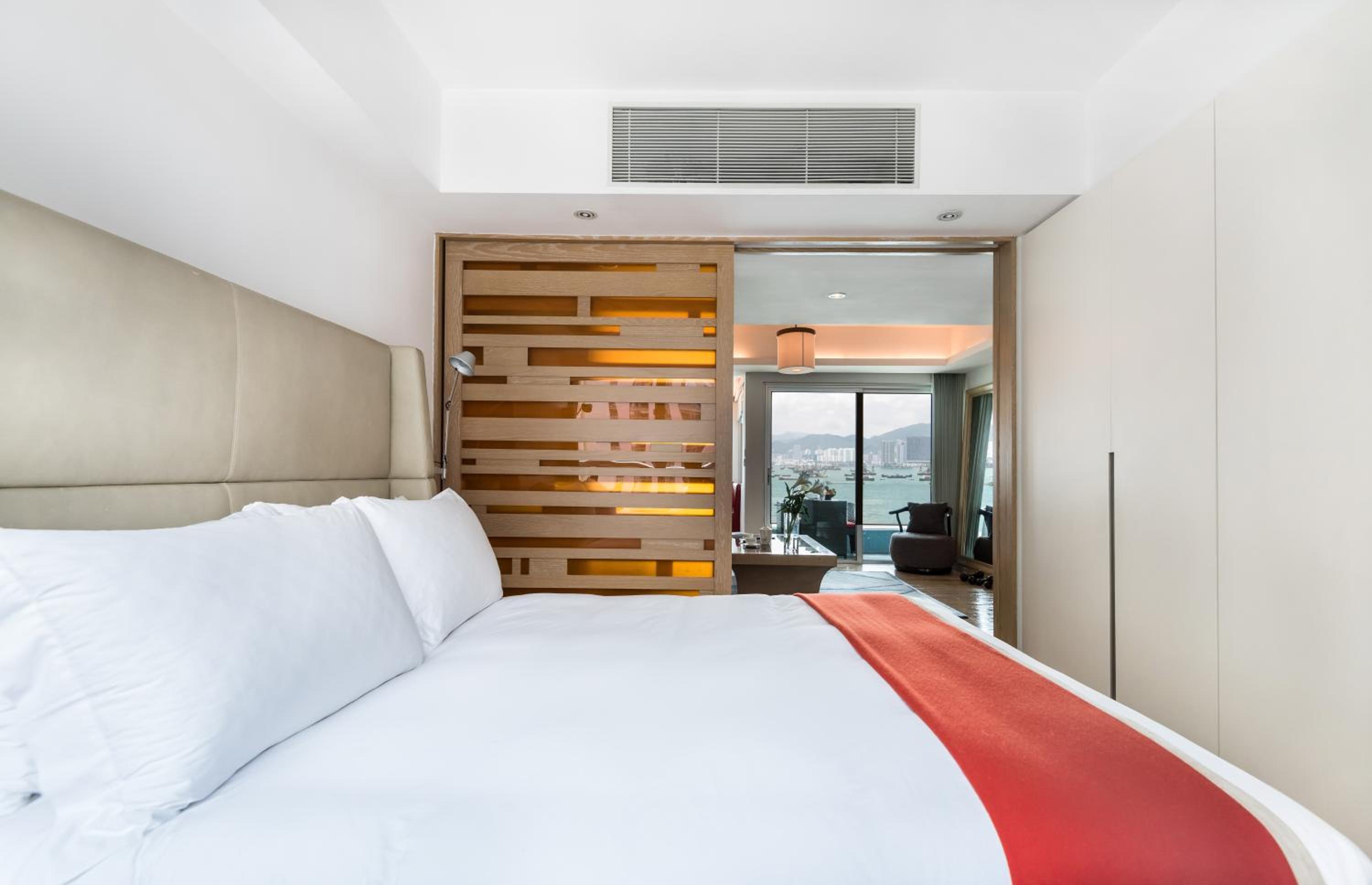 CHI Residences 120