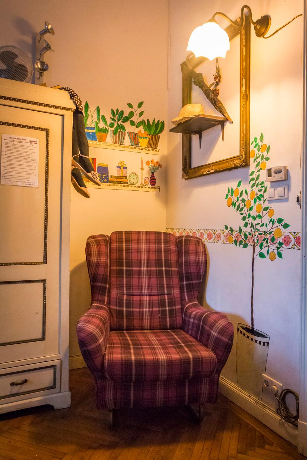 Baroque Hostel & Coworking