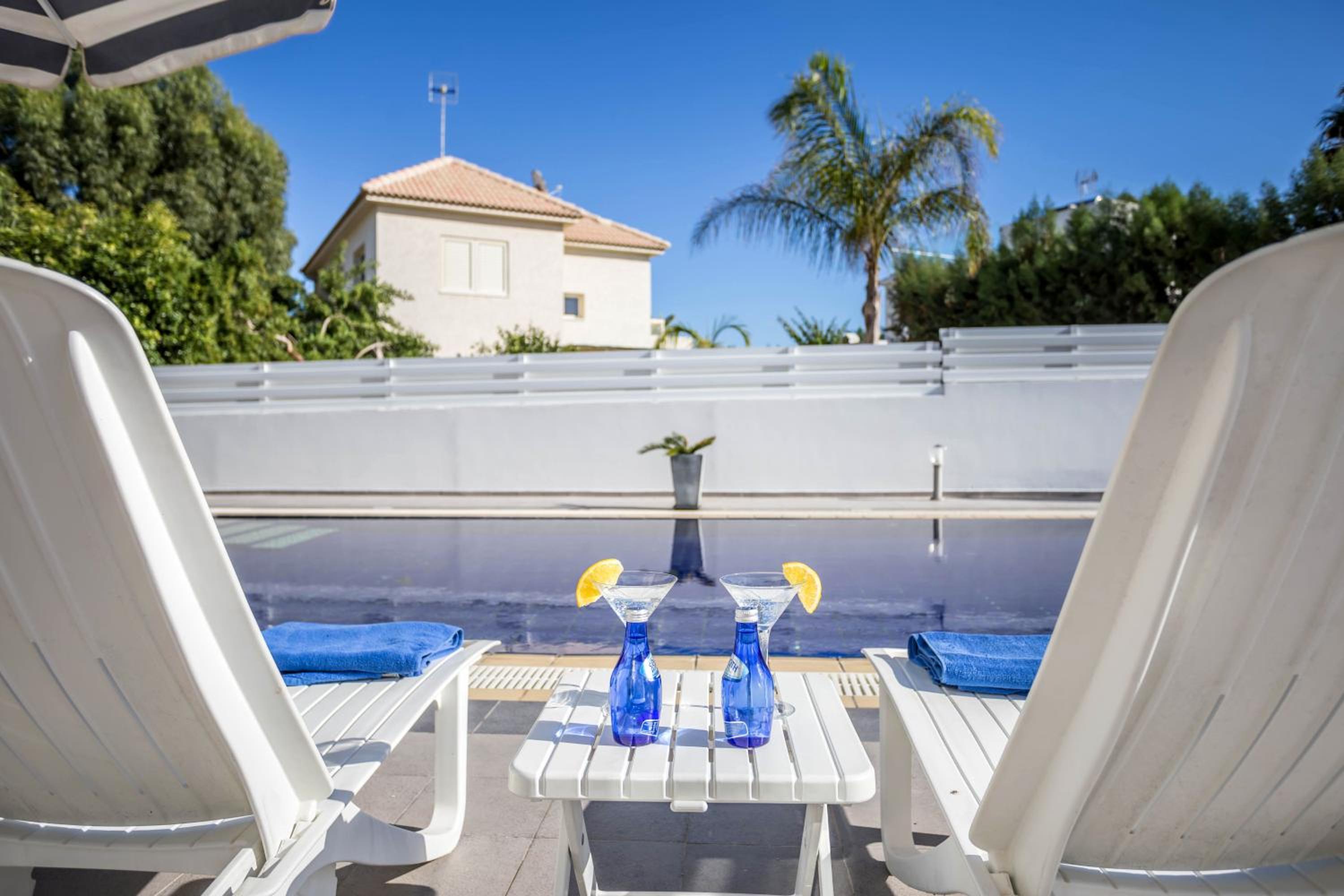 Villa Hibiscus