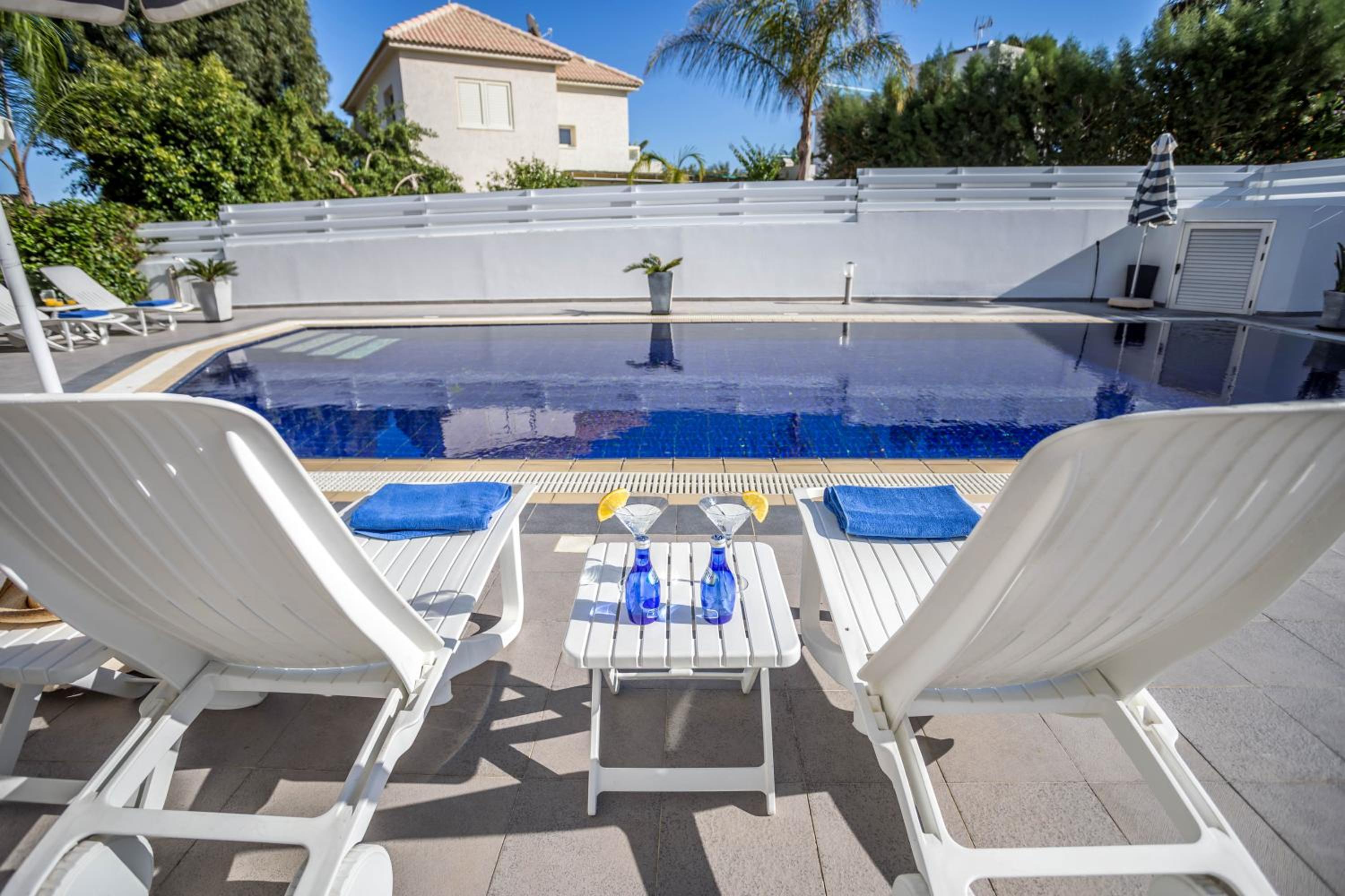 Villa Hibiscus