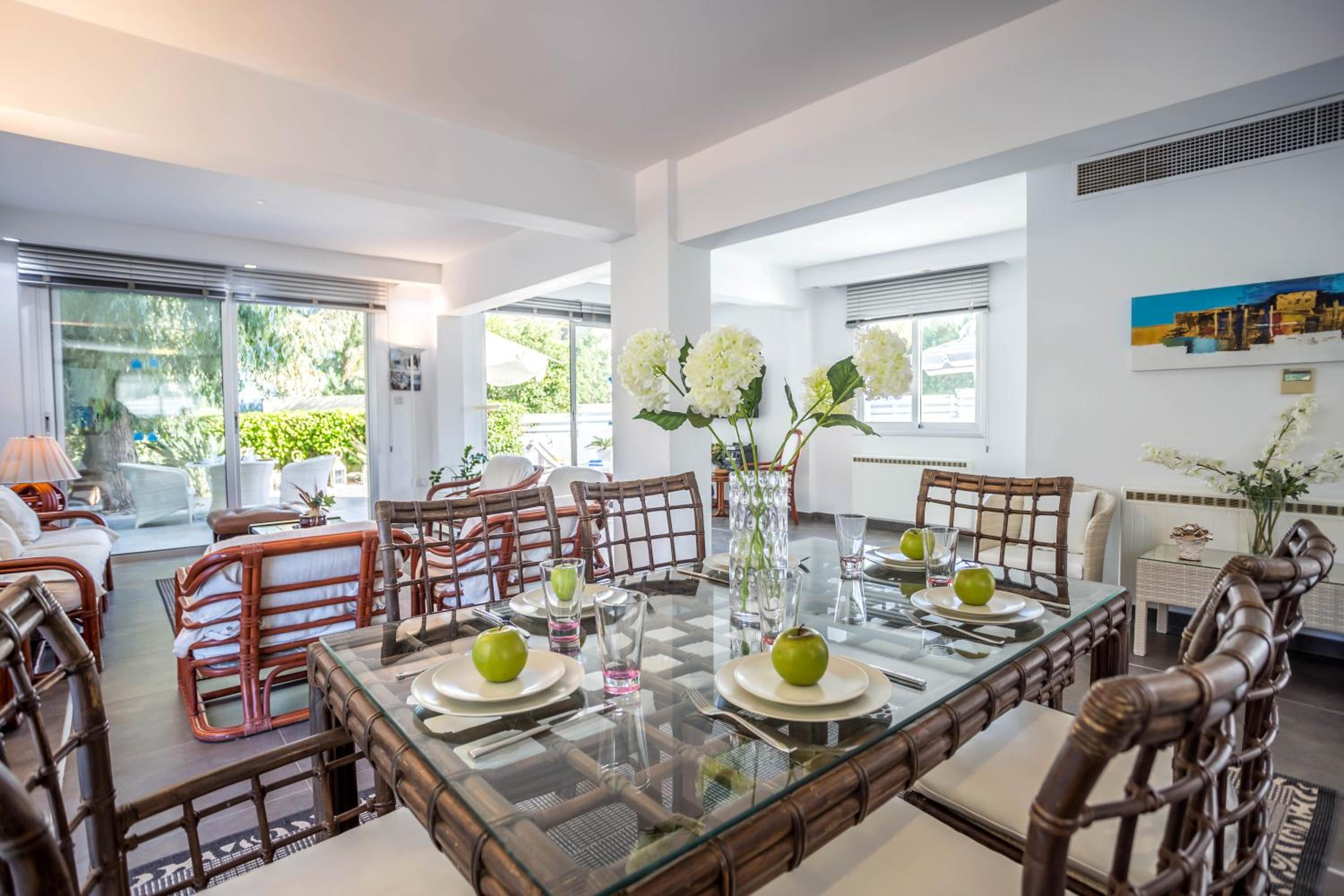 Villa Hibiscus