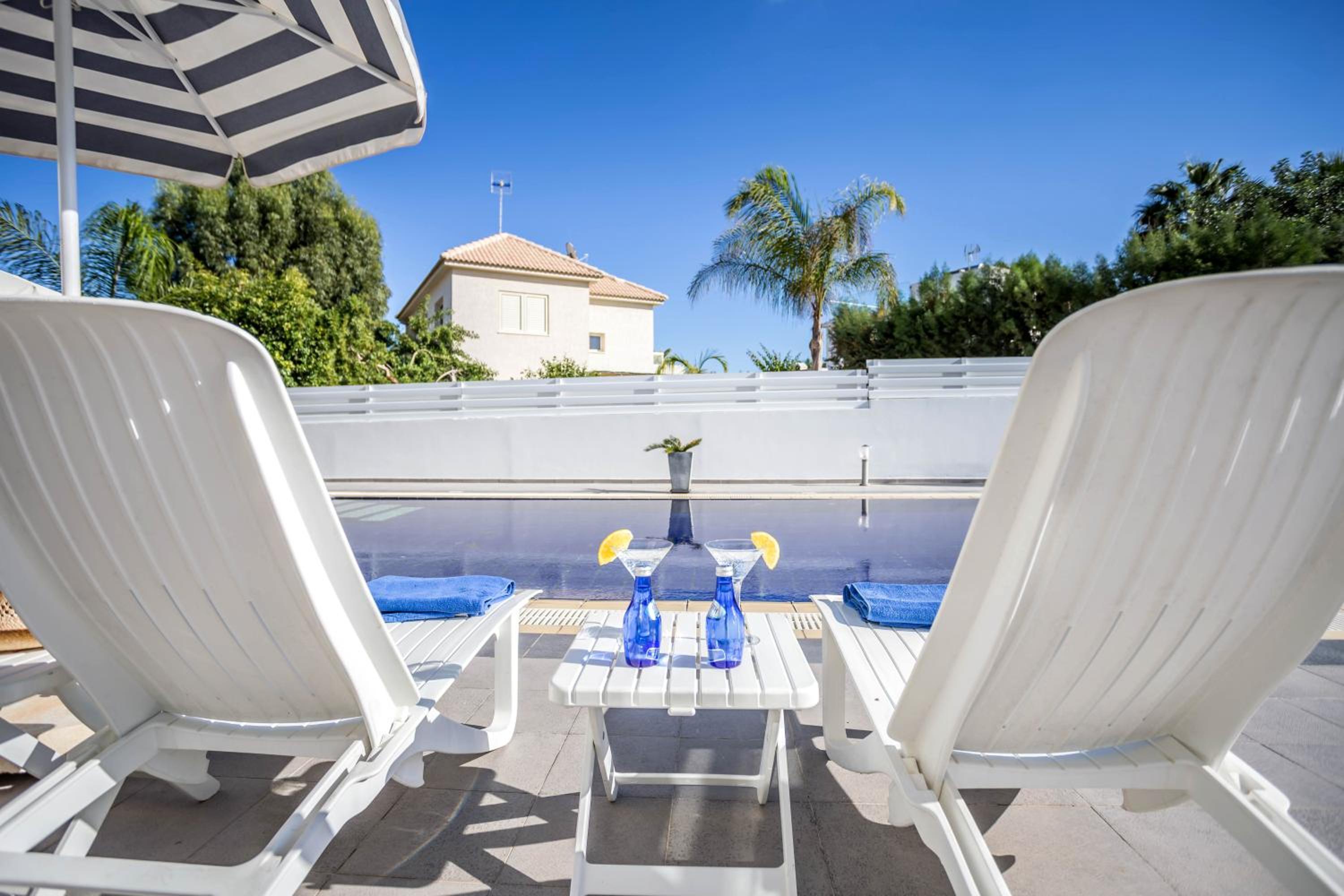 Villa Hibiscus