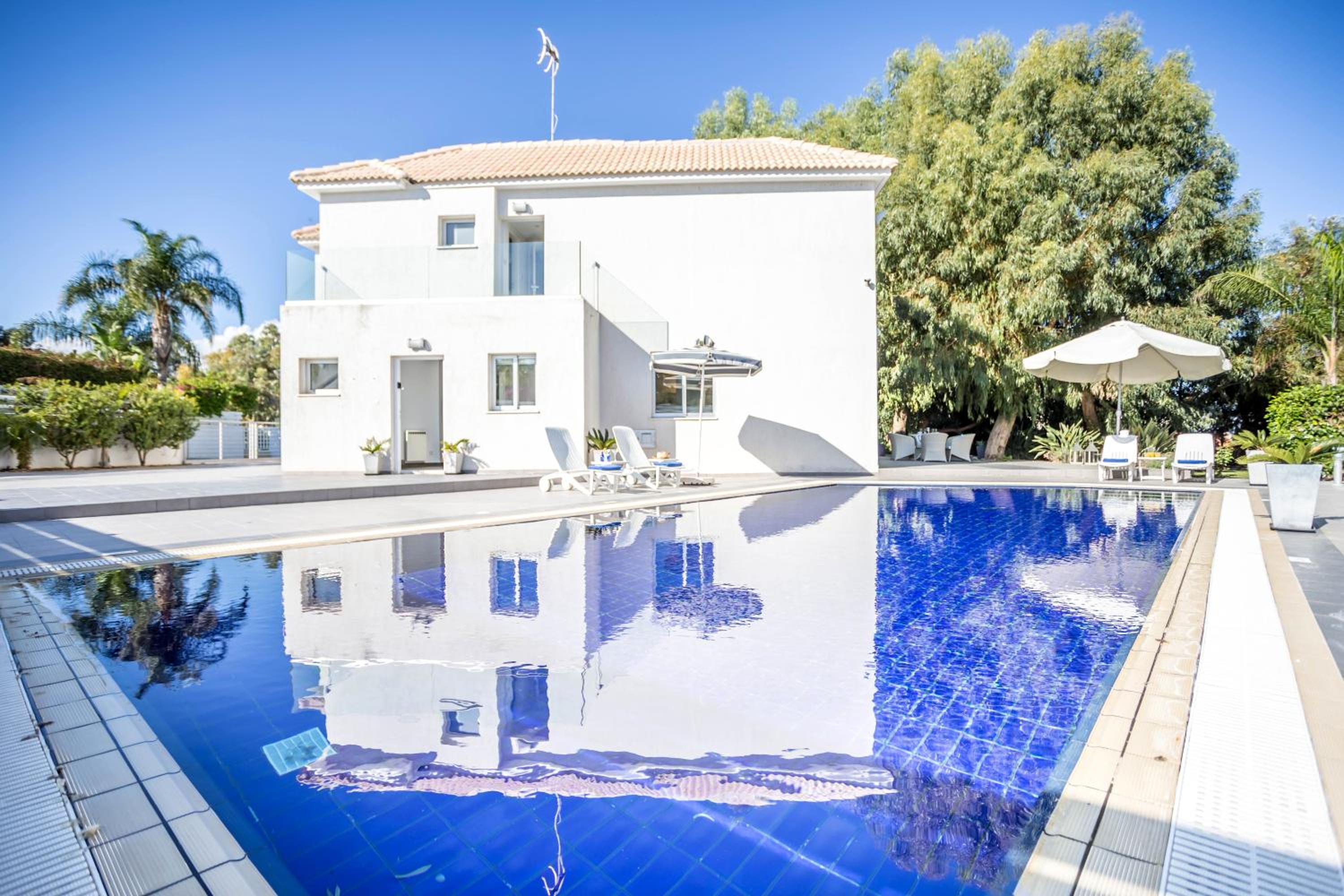 Villa Hibiscus