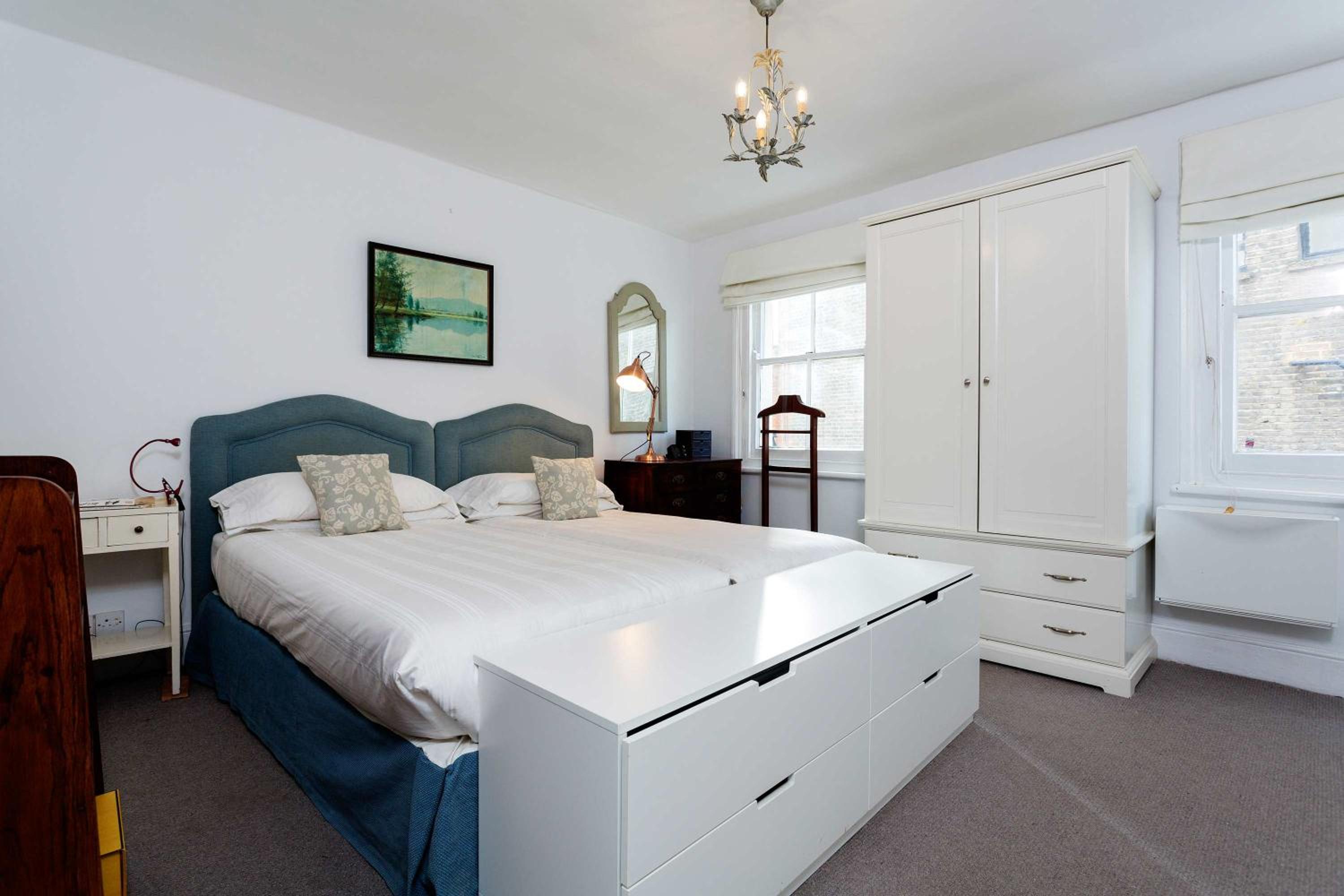 Veeve - A Kensington Mews