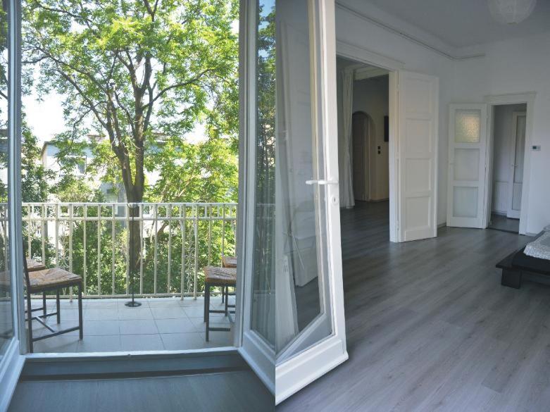 Szőcs Apartment I. (80sqm, fully equipped+balcony) view 3