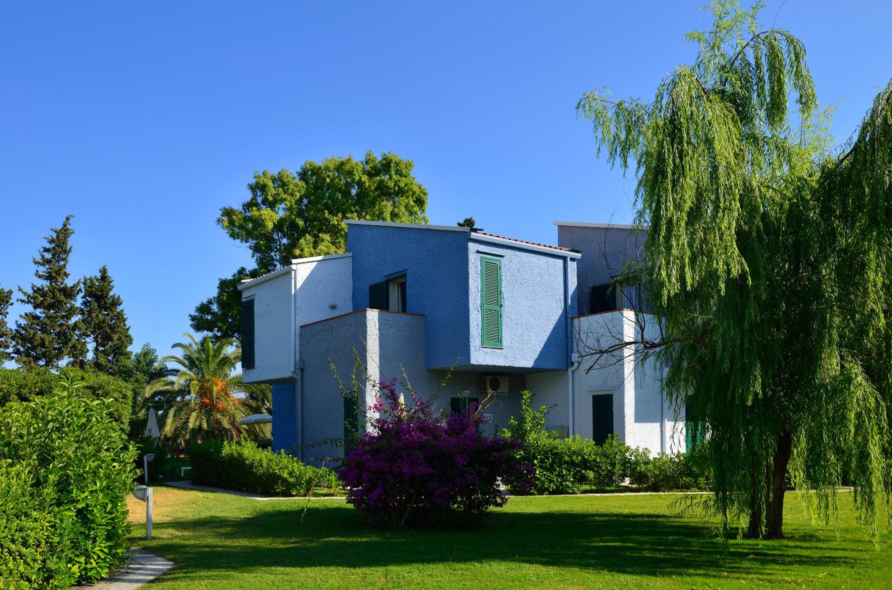 Hotel UNAHOTELS Naxos Beach Sicilia - Image 1