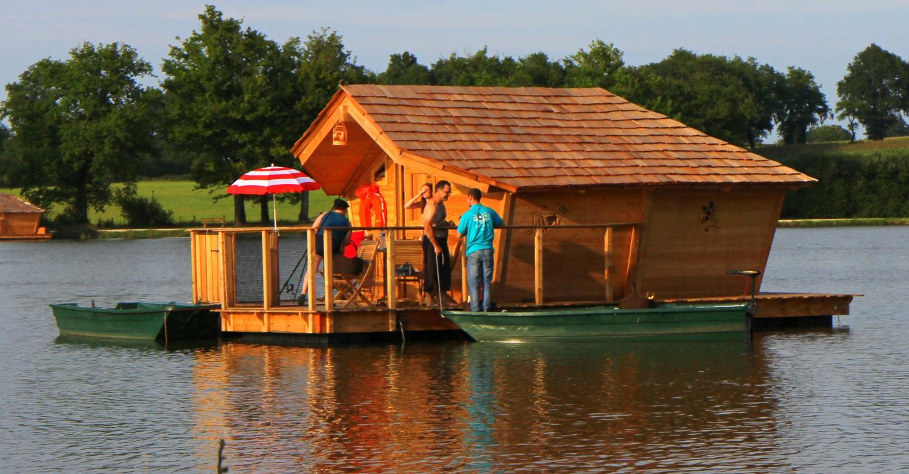 Village Flottant de Pressac