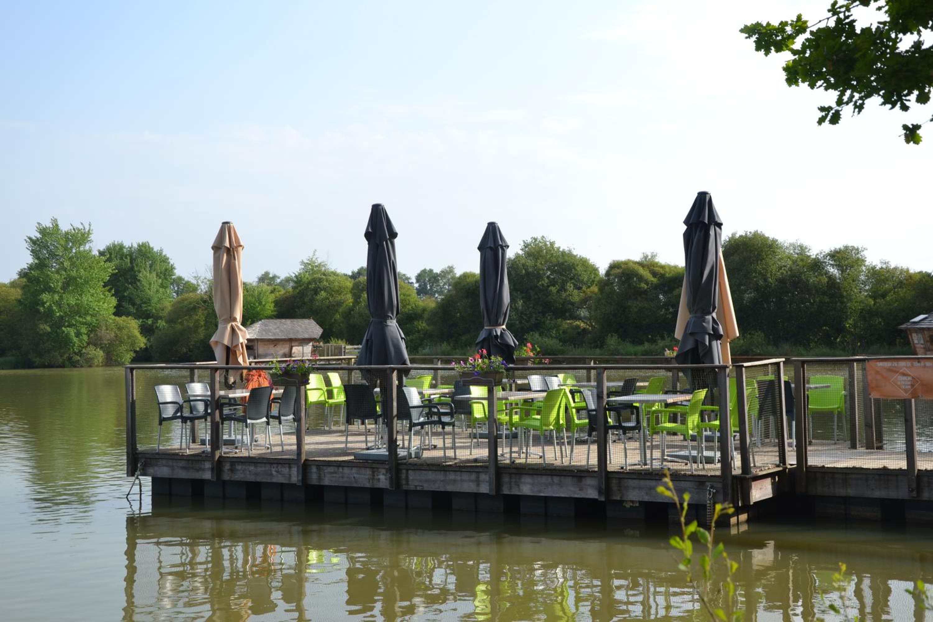 Village Flottant de Pressac
