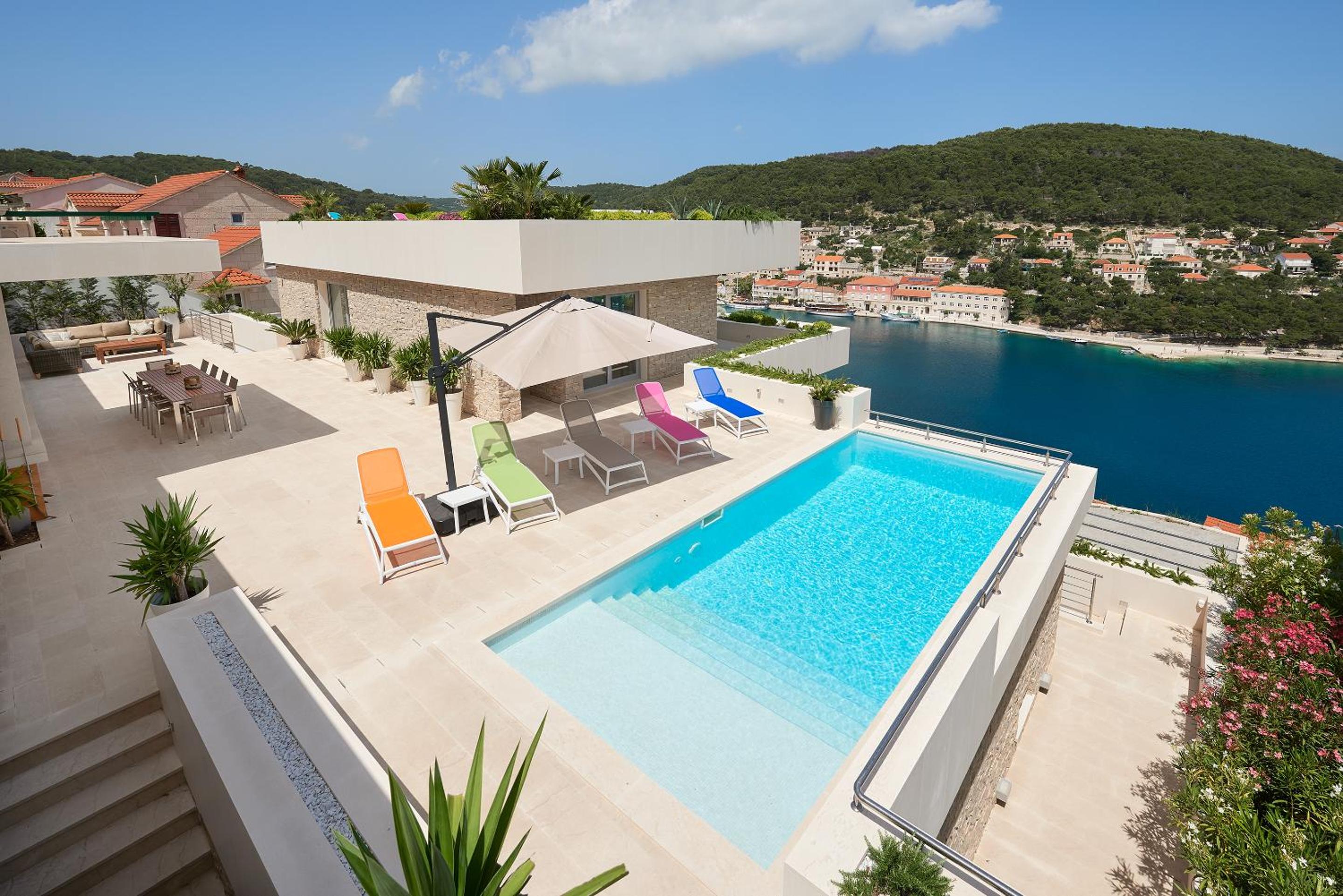 The White House, Brac view 4