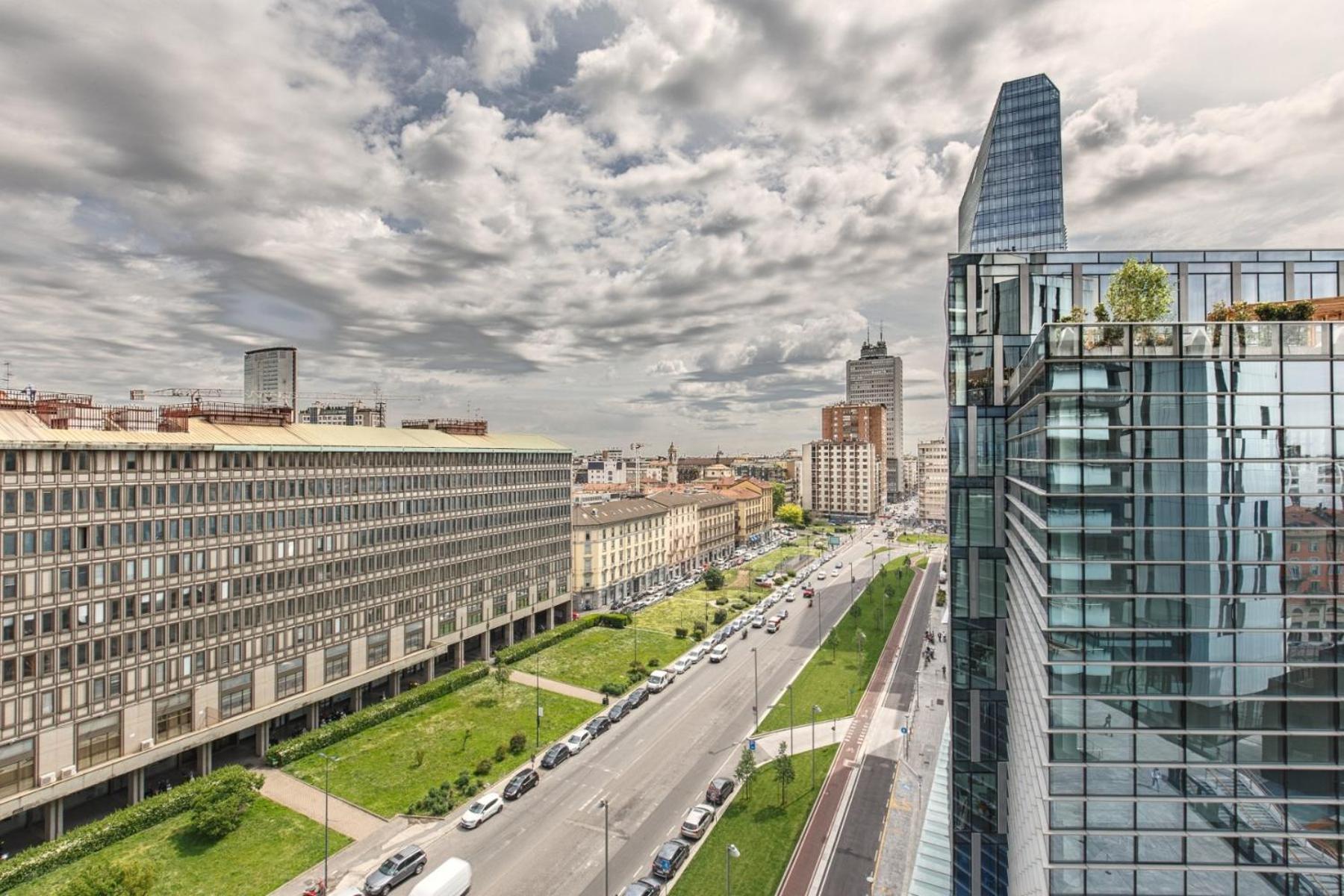 Stylish elegant Apartment in Torre Solaria with exclusive Milan's view