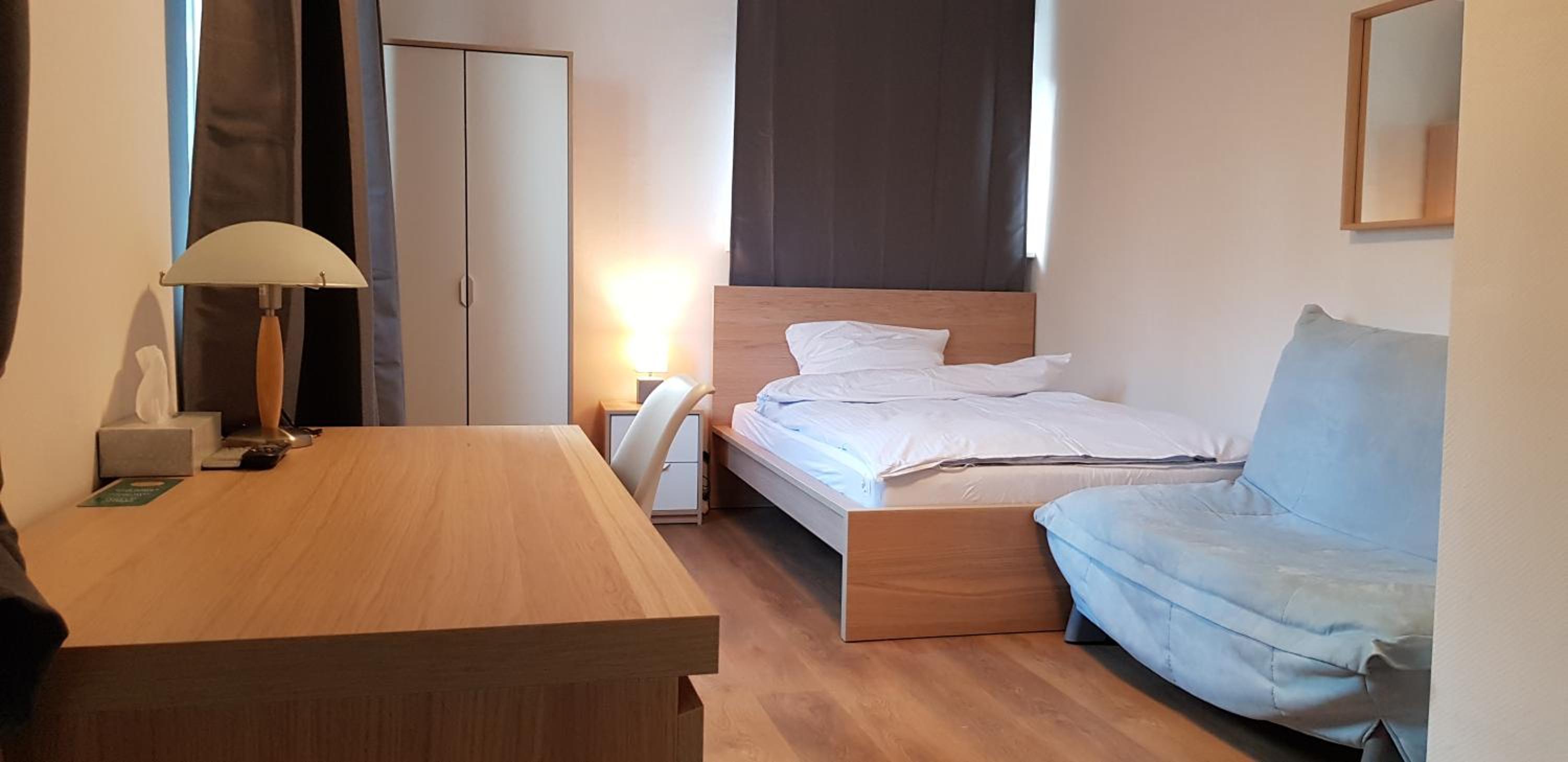 hotel room