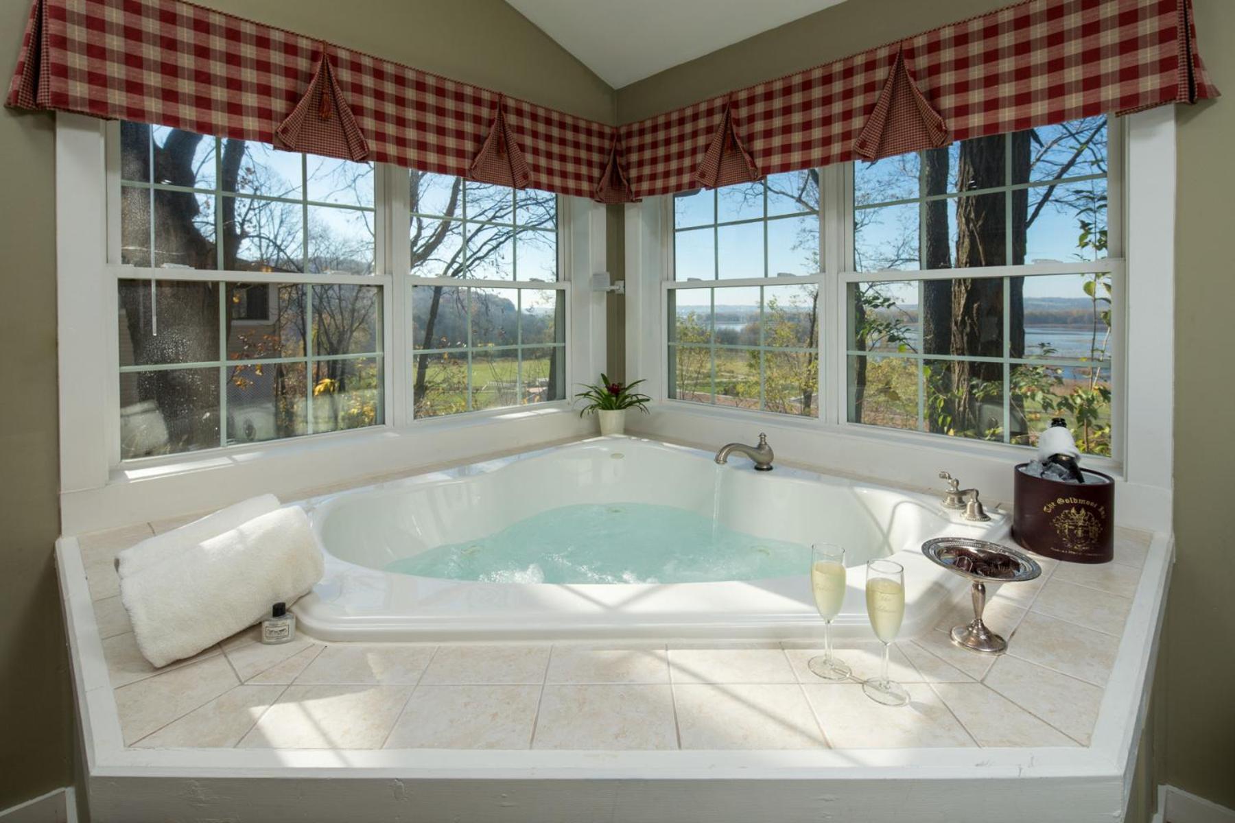 Galena Vacations - Goldmoor Inn  Resort - Property Image 56