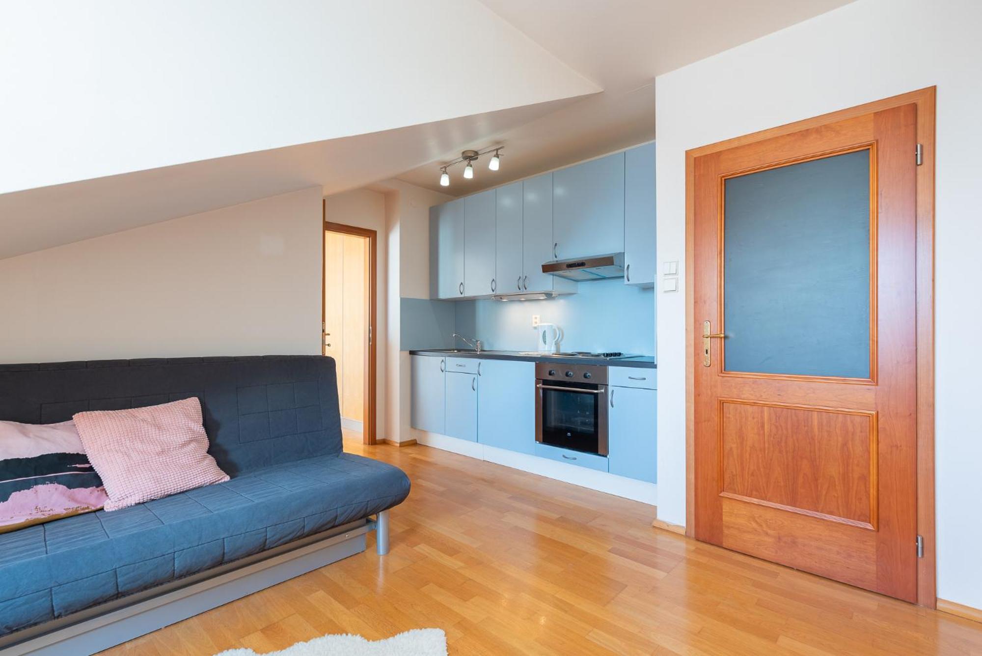 Nest Apartment
