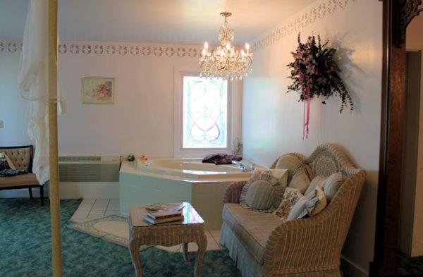 Photo 48