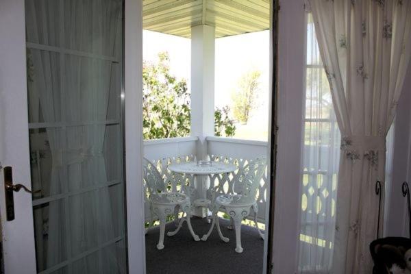 Belle Aire Mansion Guest House view 3