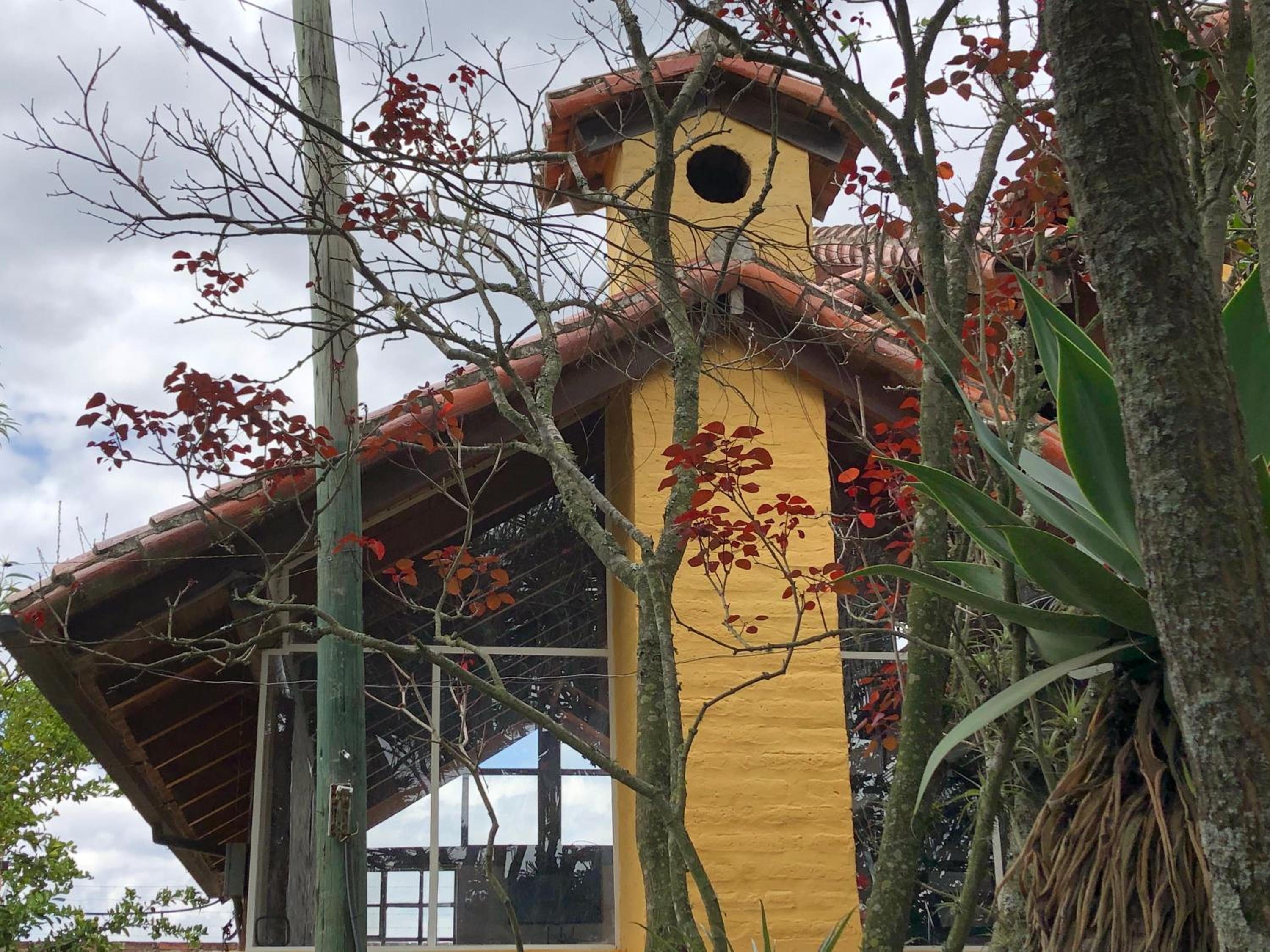 Springhills Quito Airport