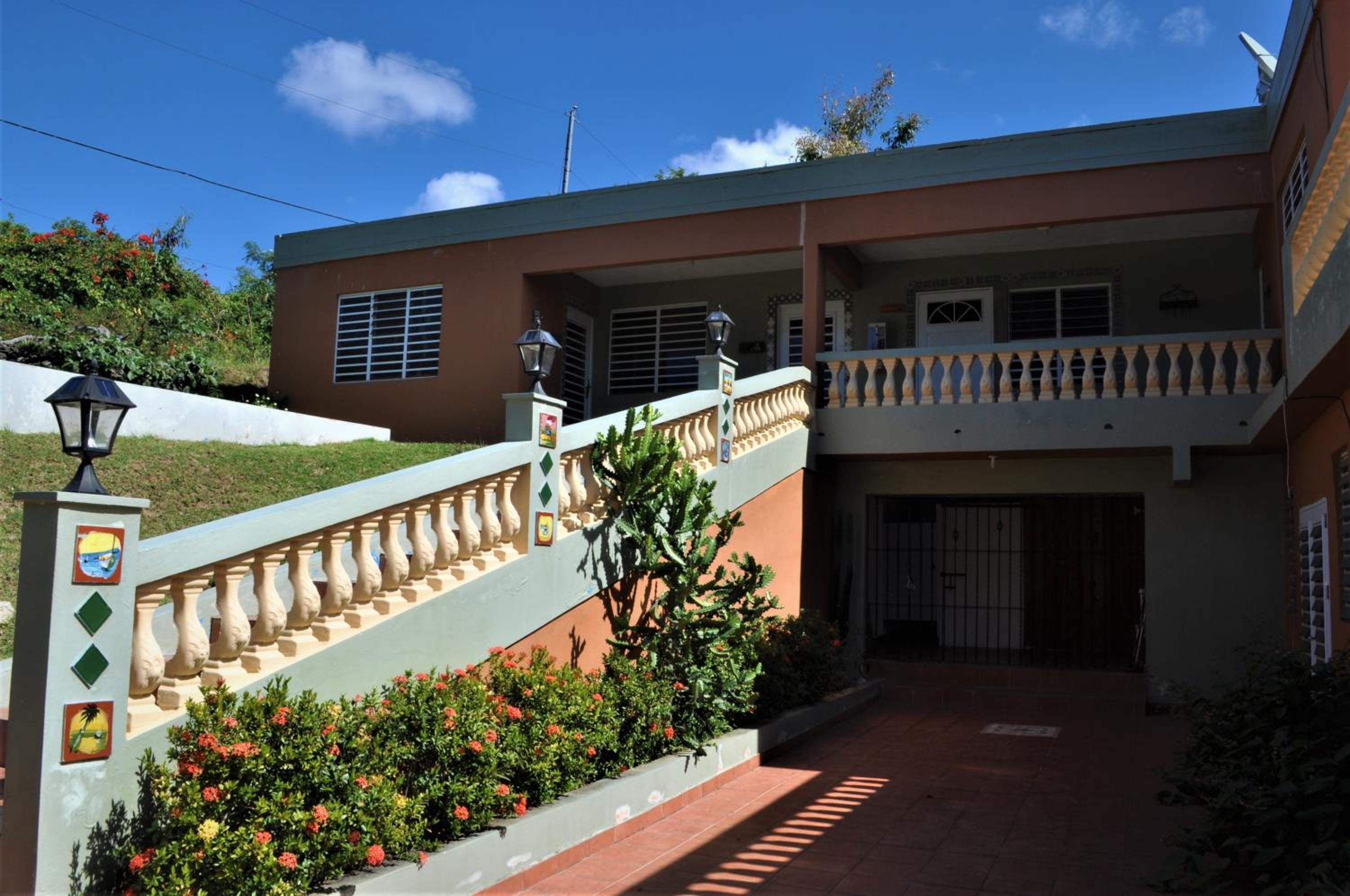 Isla Hermosa Guesthouse