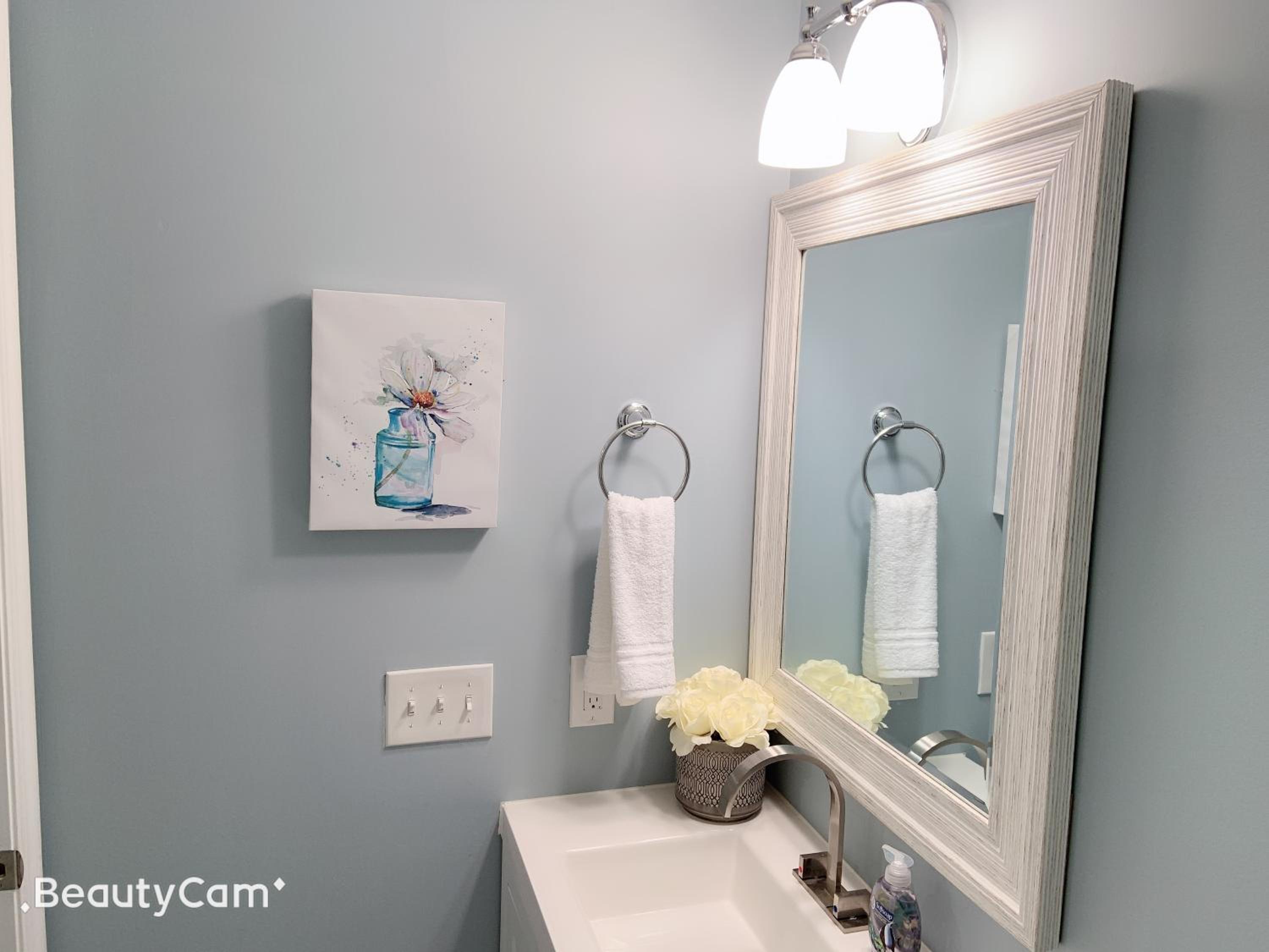EN SUITE NEXT TO FELLS POINT - Property Image 4