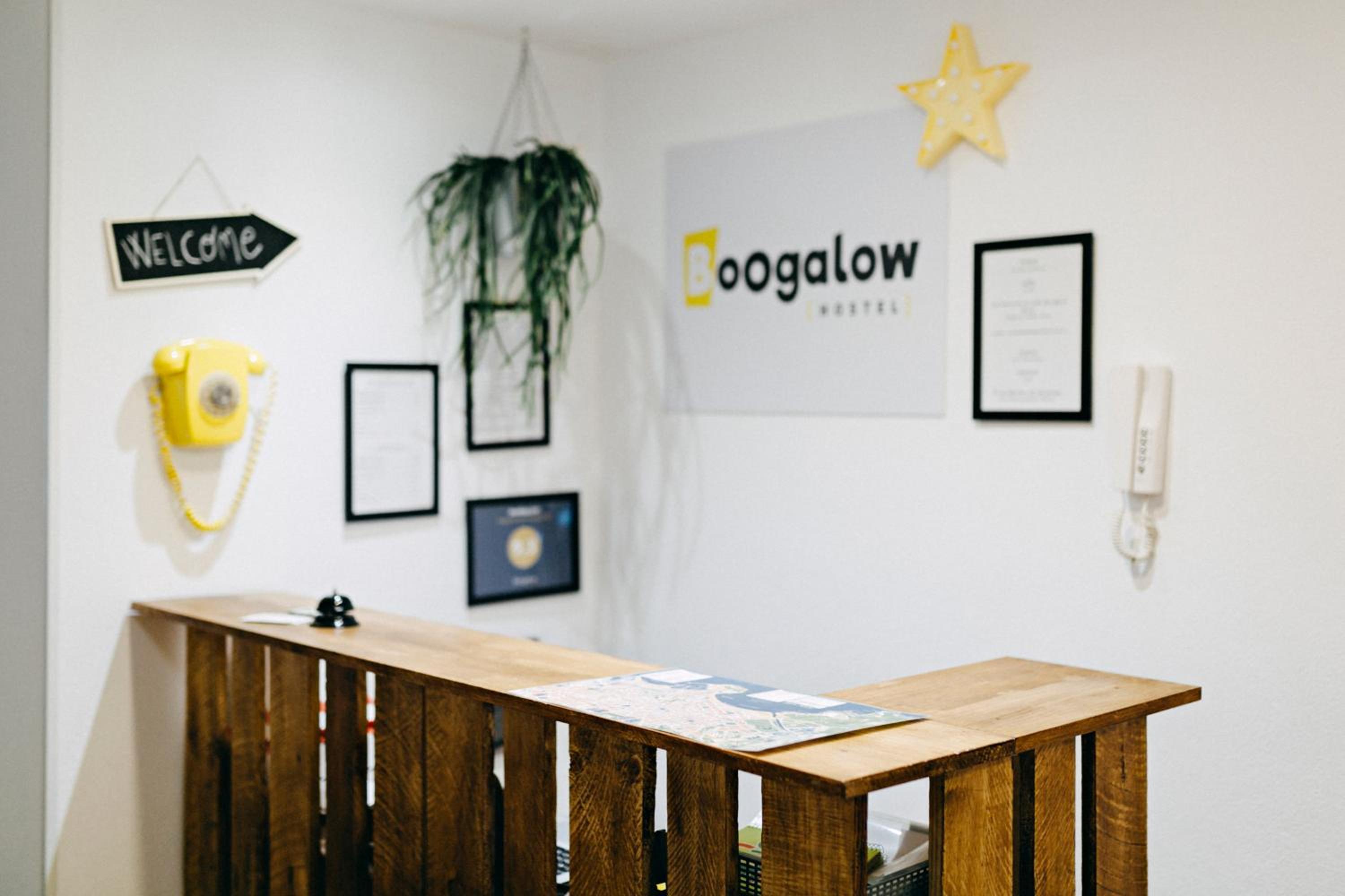 Boogalow Hostel