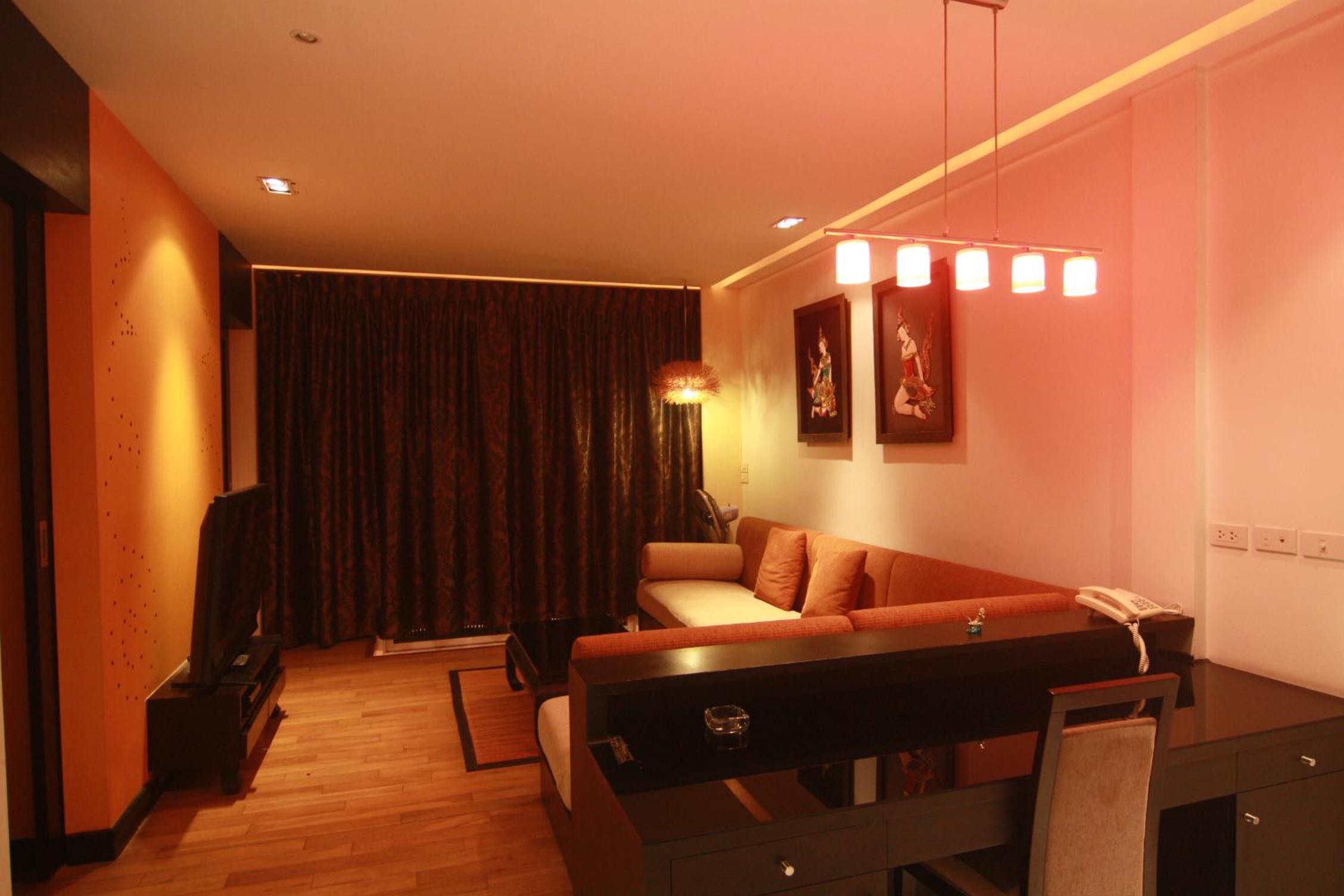 Room 6 pattaya tower view 5