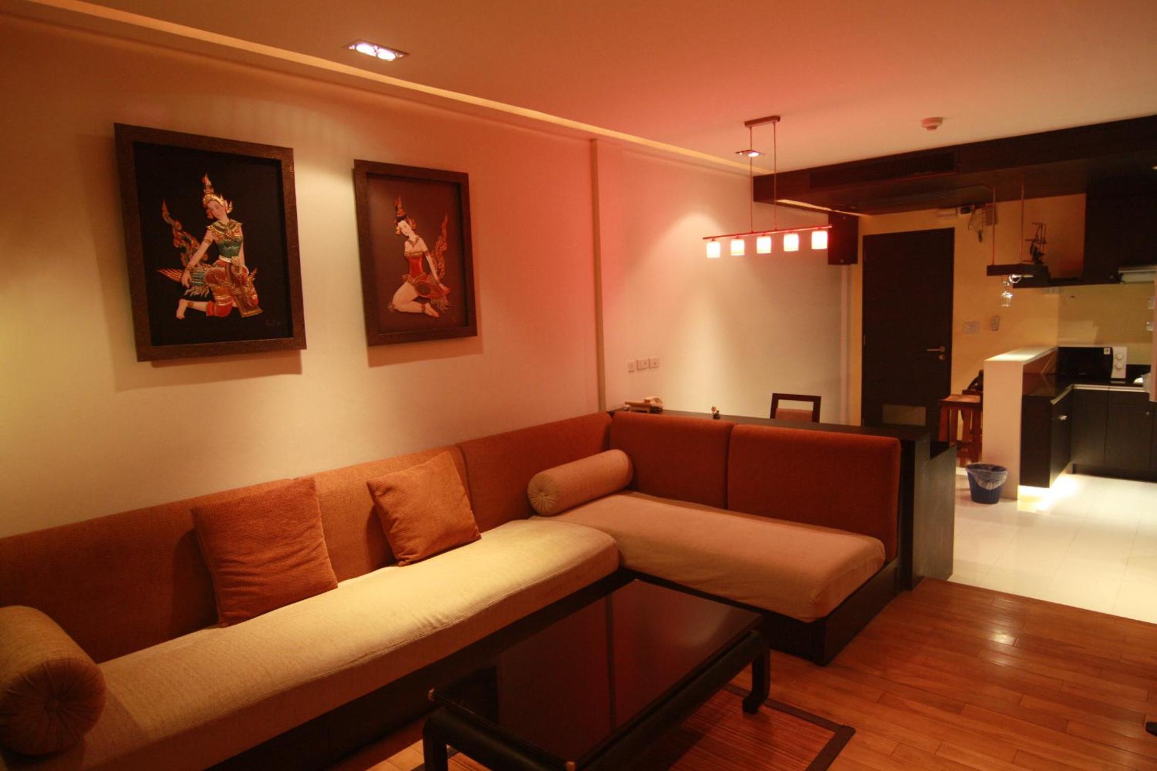 Room 6 pattaya tower view 4