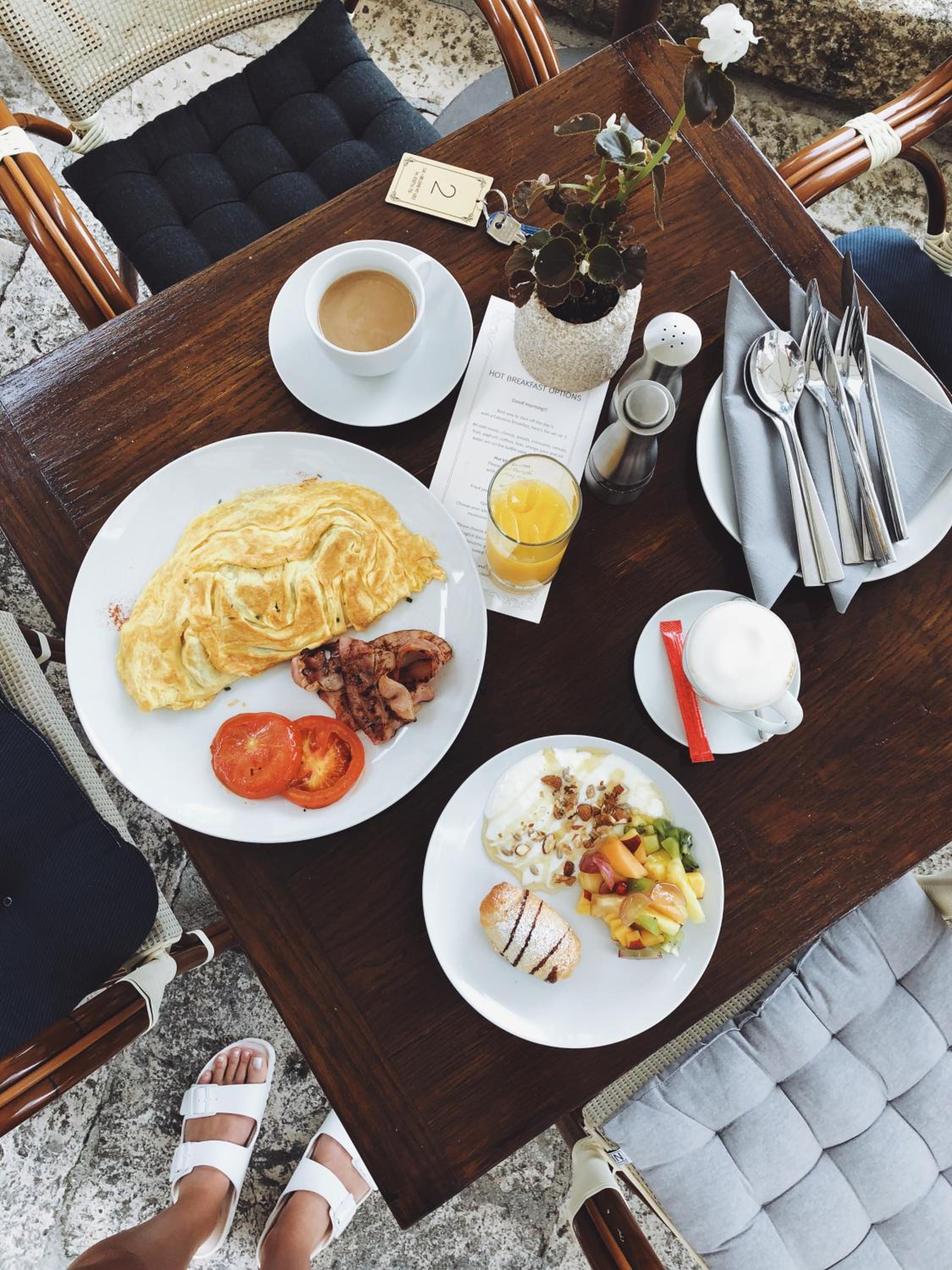 dining