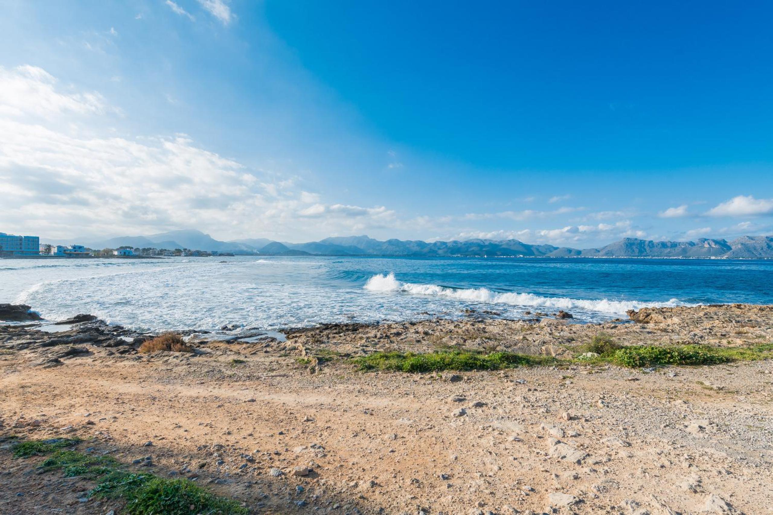 Sunset Villa Nixe view 3