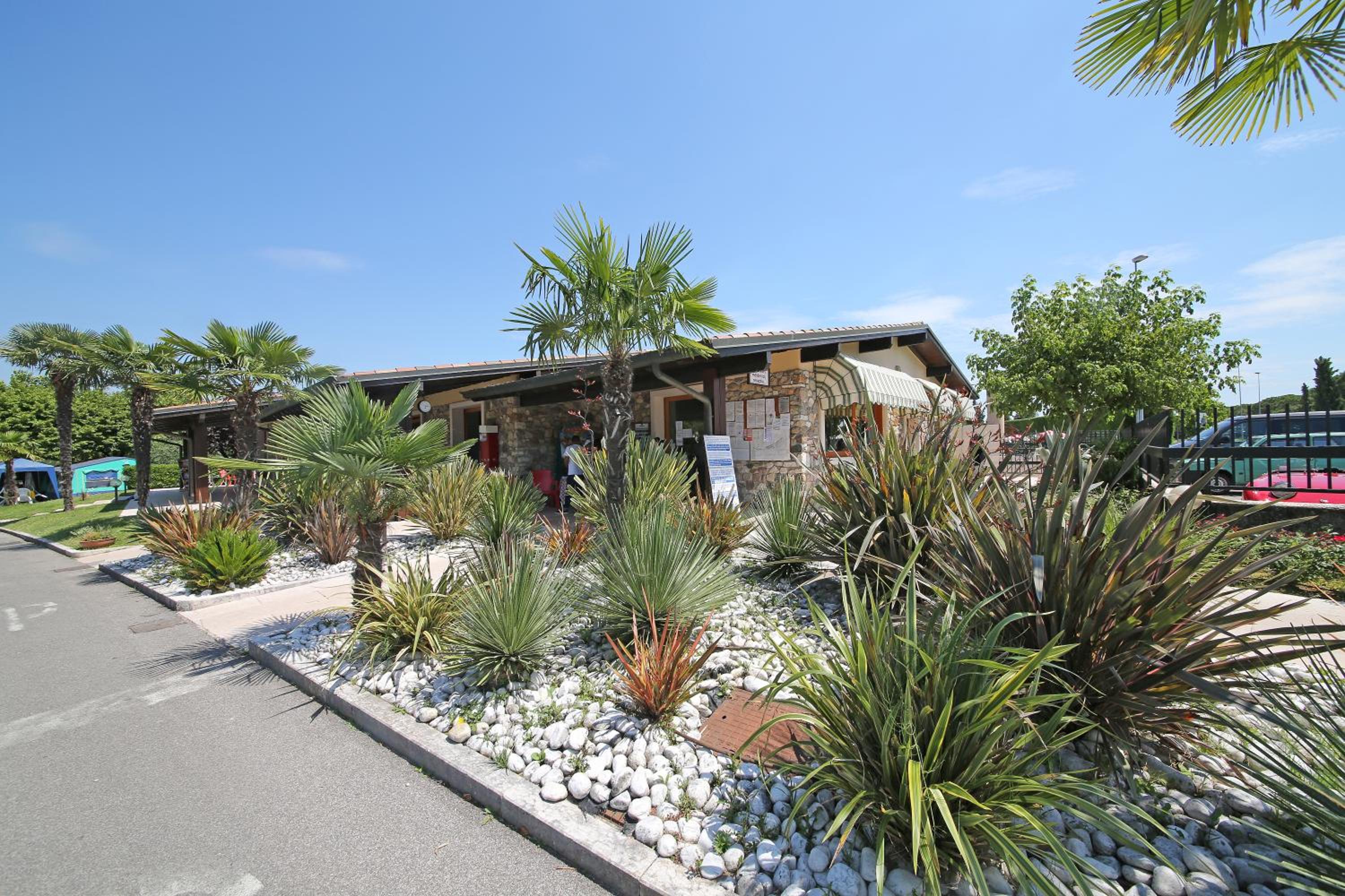 Sirmione Vacations - Residence Villaggio Tiglio - Property Image 16