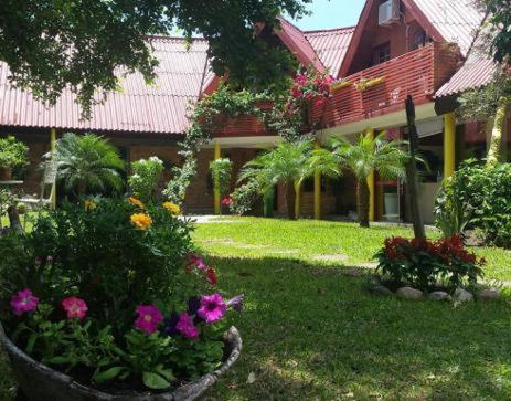 Hotel Pousada Rio Vermelho - Image 1