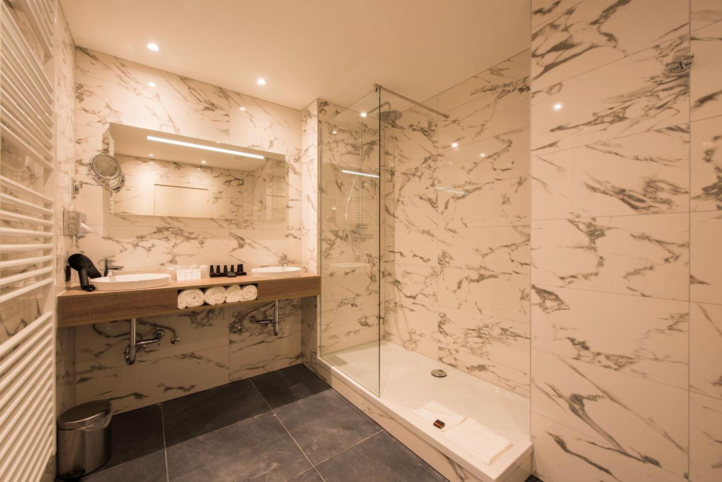 Bruges Vacations - Hotel Acacia - Property Image 11
